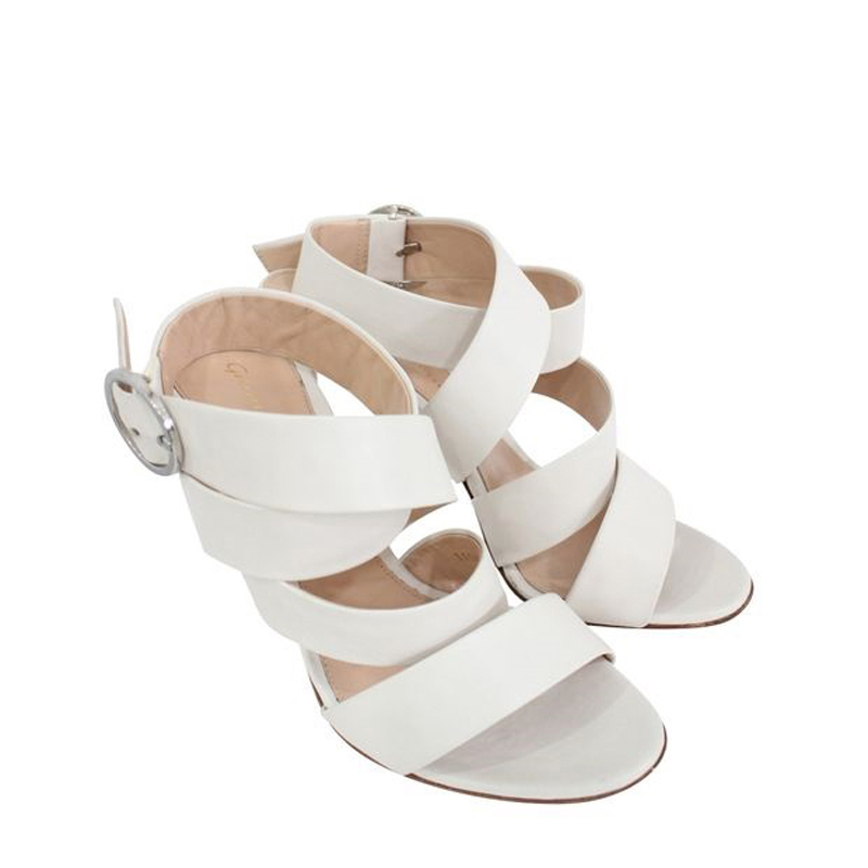 

Gianvito Rossi White Leather Sandals Size