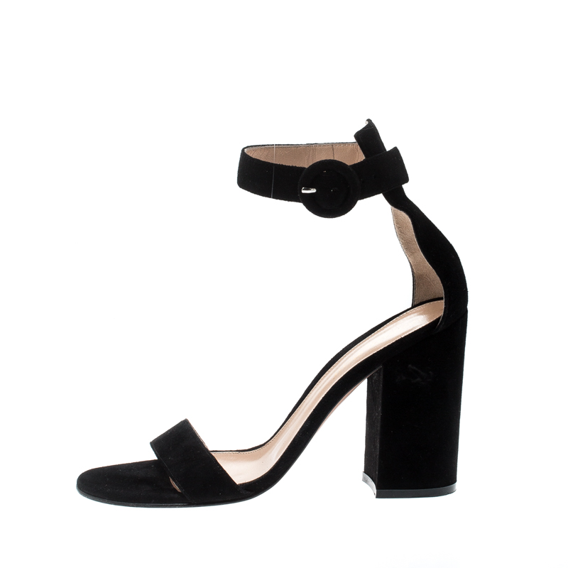 

Gianvito Rossi Black Suede Versilia 60 Ankle Cuff Sandals Size