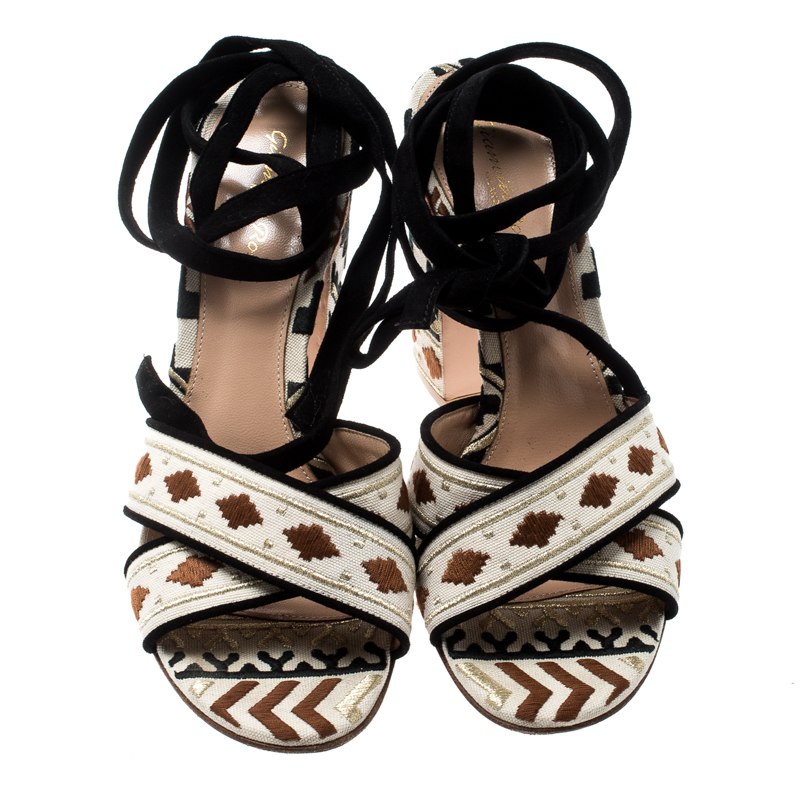 Pre-owned Gianvito Rossi Multicolor Embroidered Canvas And Suede Cheyenne Ankle Wrap Sandals 39.5
