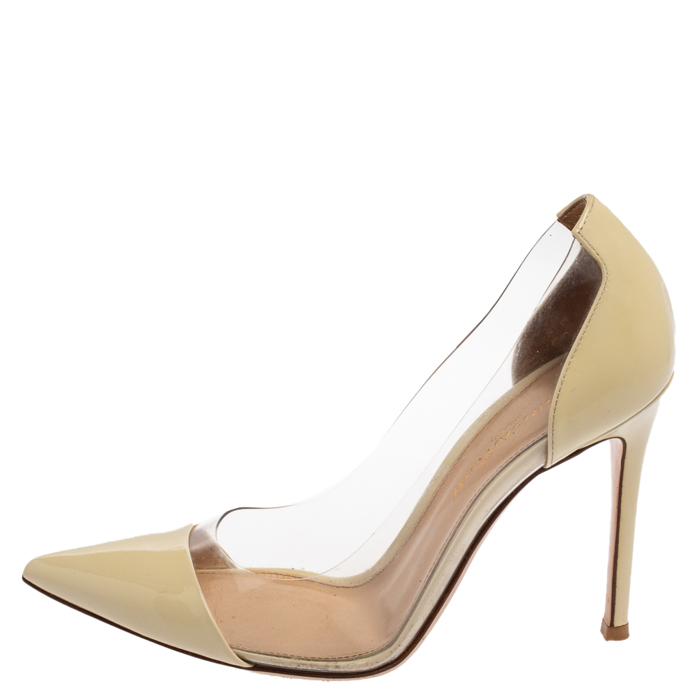 

Gianvito Rossi Cream Patent Leather And PVC Plexi Pumps Size