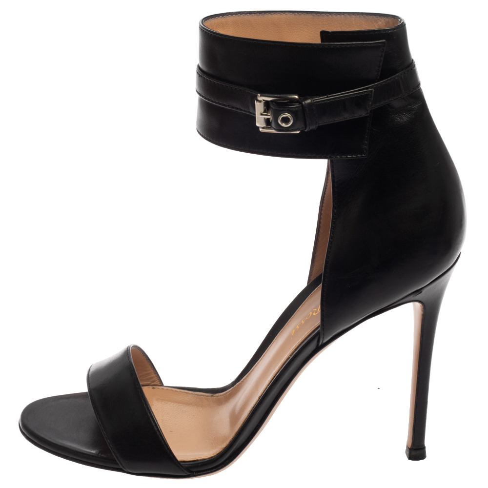 

Gianvito Rossi Black Leather Ankle Strap Open Toe Sandals Size