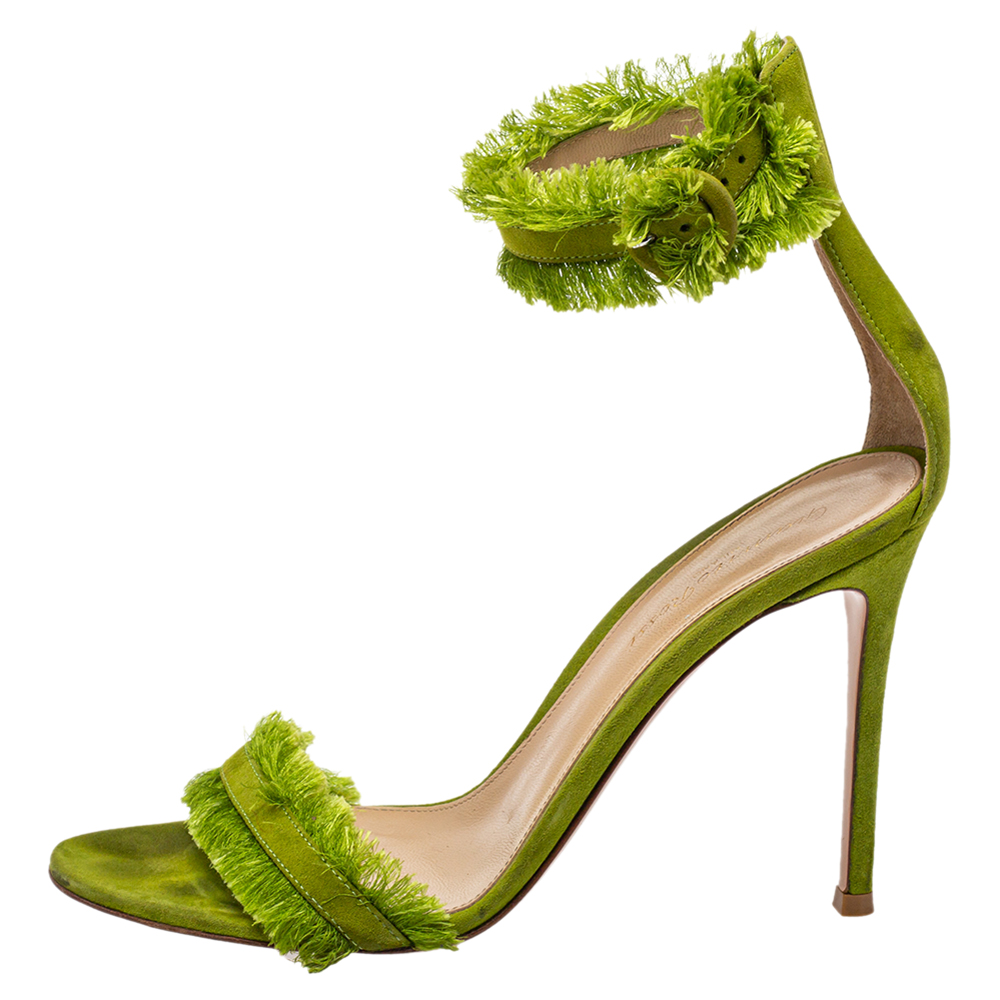 

Gianvito Rossi Green Suede Caribe Sandals Size