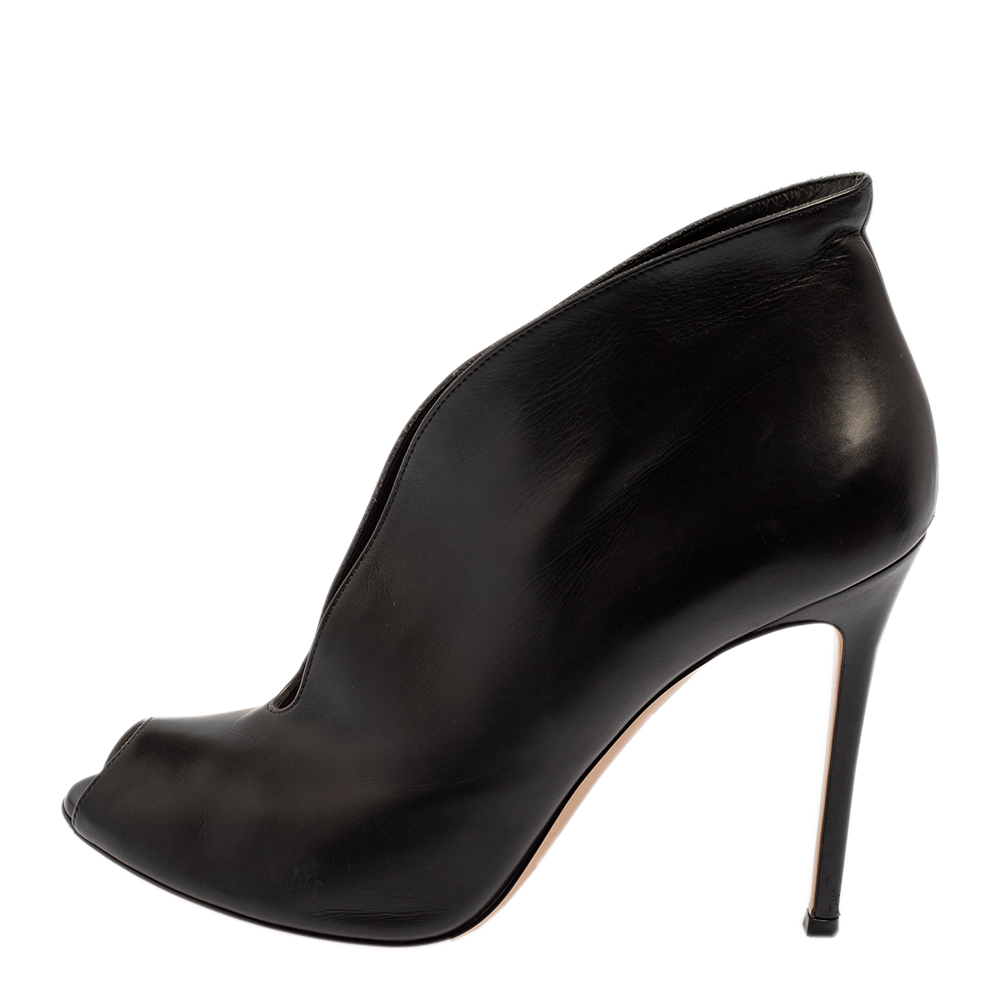 

Gianvito Rossi Black Leather Vamp Peep Toe Slip On Booties Size