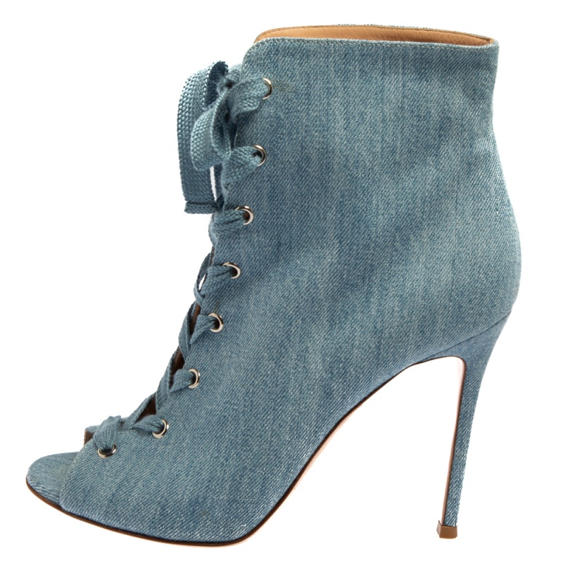 

Gianvito Rossi Blue Denim Open Toe Lace Up Booties Size