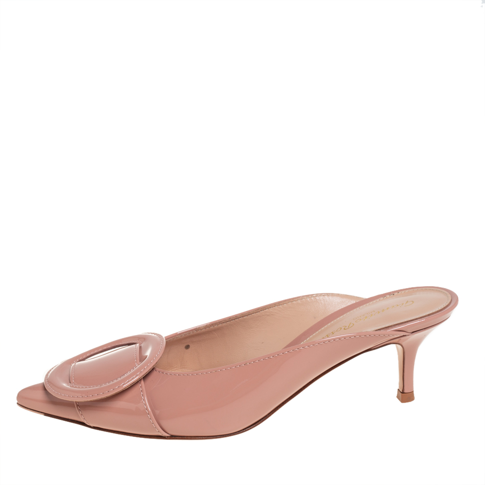 

Gianvito Rossi Beige Patent Leather Ruby Mules Size