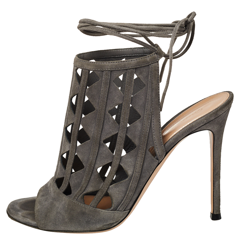 

Gianvito Rossi Grey Suede Cutout Maxine Ankle Wrap Sandals Size