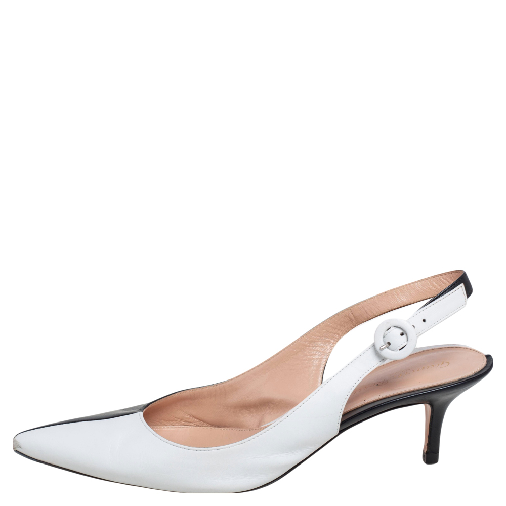

Gianvito Rossi Black/White Leather Slingback Pointed Toe Pumps Size