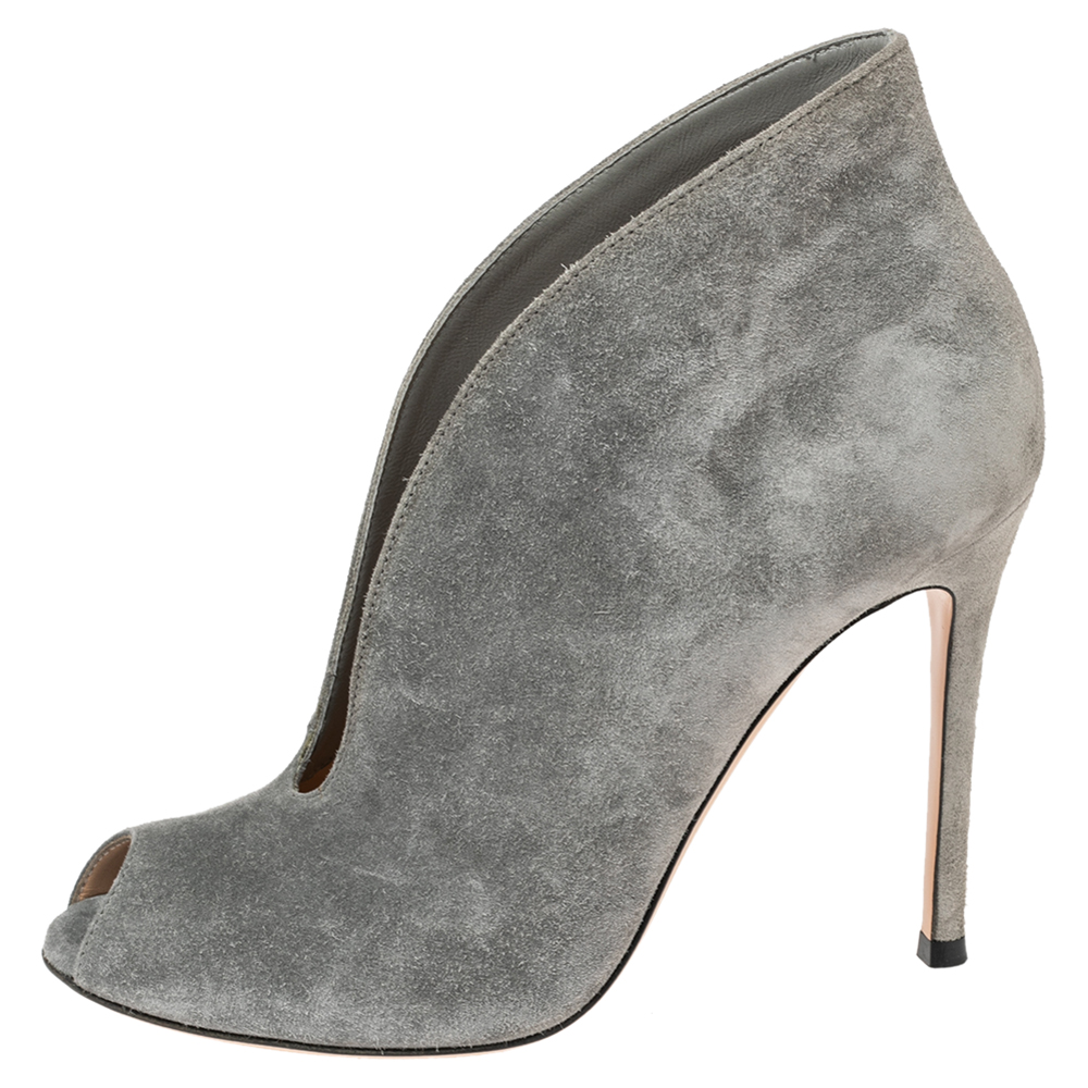 

Gianvito Rossi Grey Suede Vamp Peep Toe Booties Size