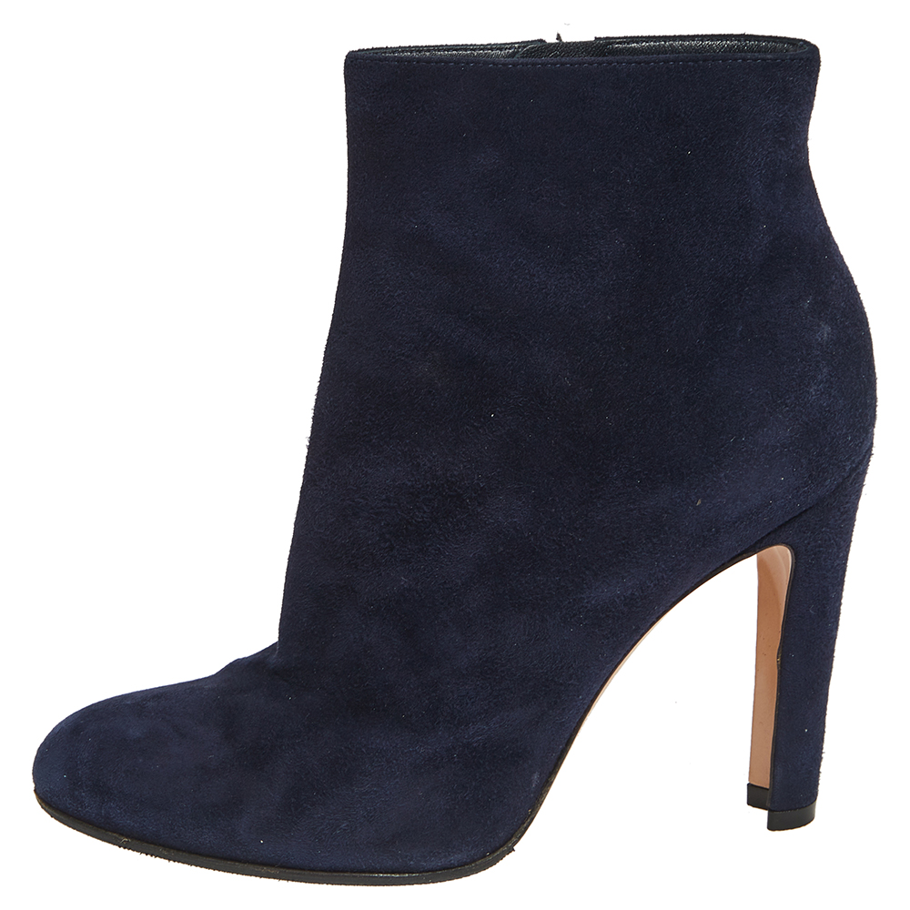 

Gianvito Rossi Navy-Blue Suede Helena Ankle Boots Size
