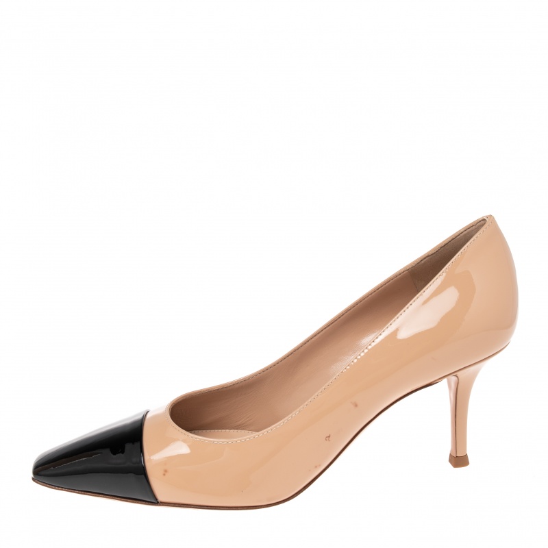 

Gianvito Rossi Beige/Black Patent Leather Lucy Pointed Toe Pumps Size
