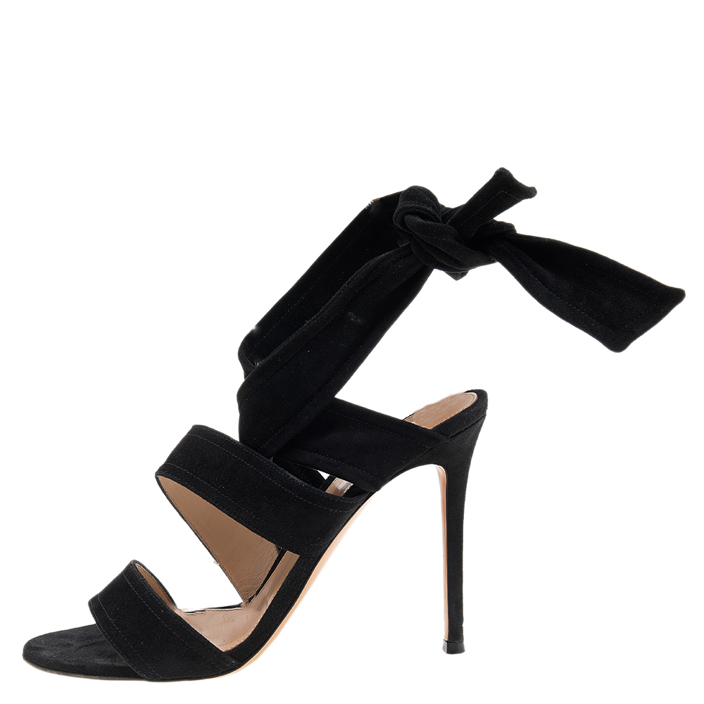 

Gianvito Rossi Black Suede Open Toe Ankle Strap Sandals Size