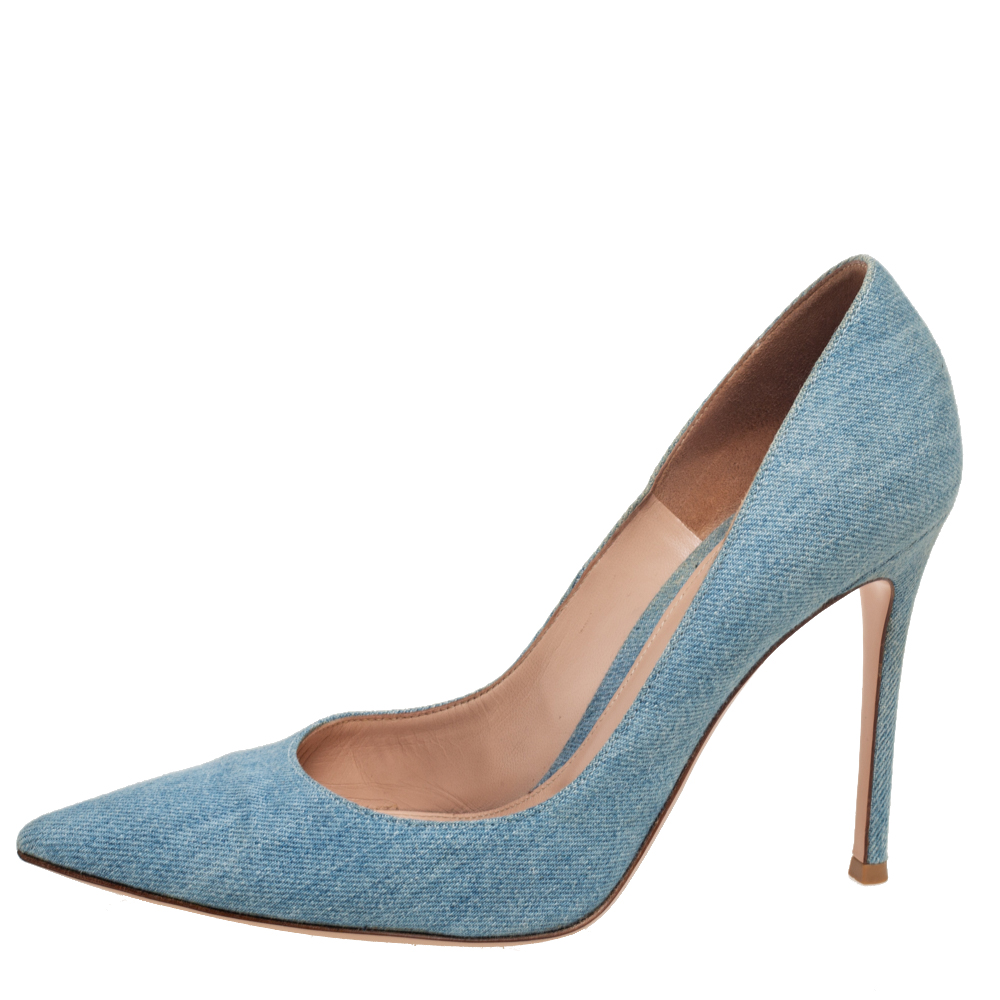 

Gianvito Rossi Blue Denim Gianvito Pointed Toe Pumps Size