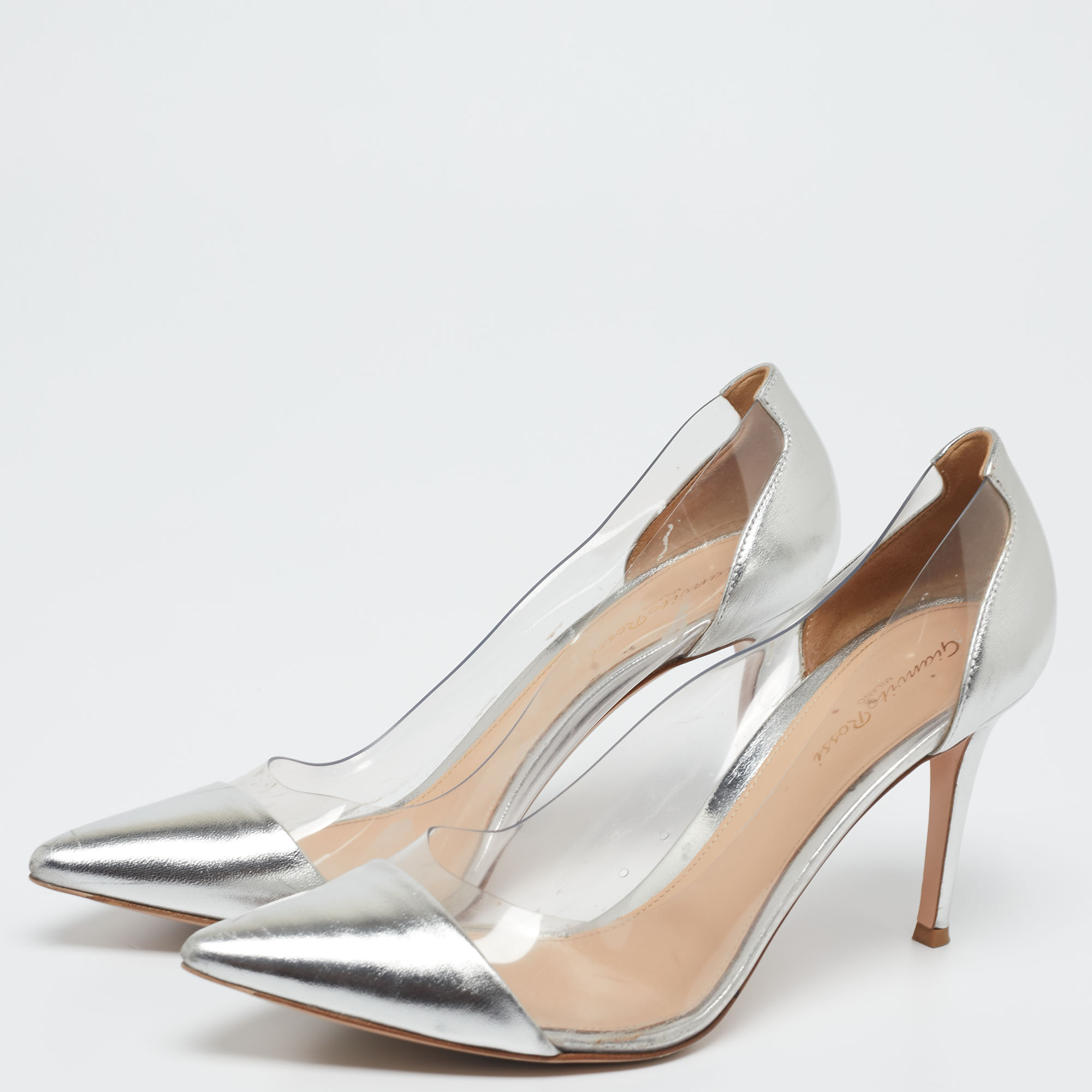 

Gianvito Rossi Silver Leather And PCV Plexi Pumps Size