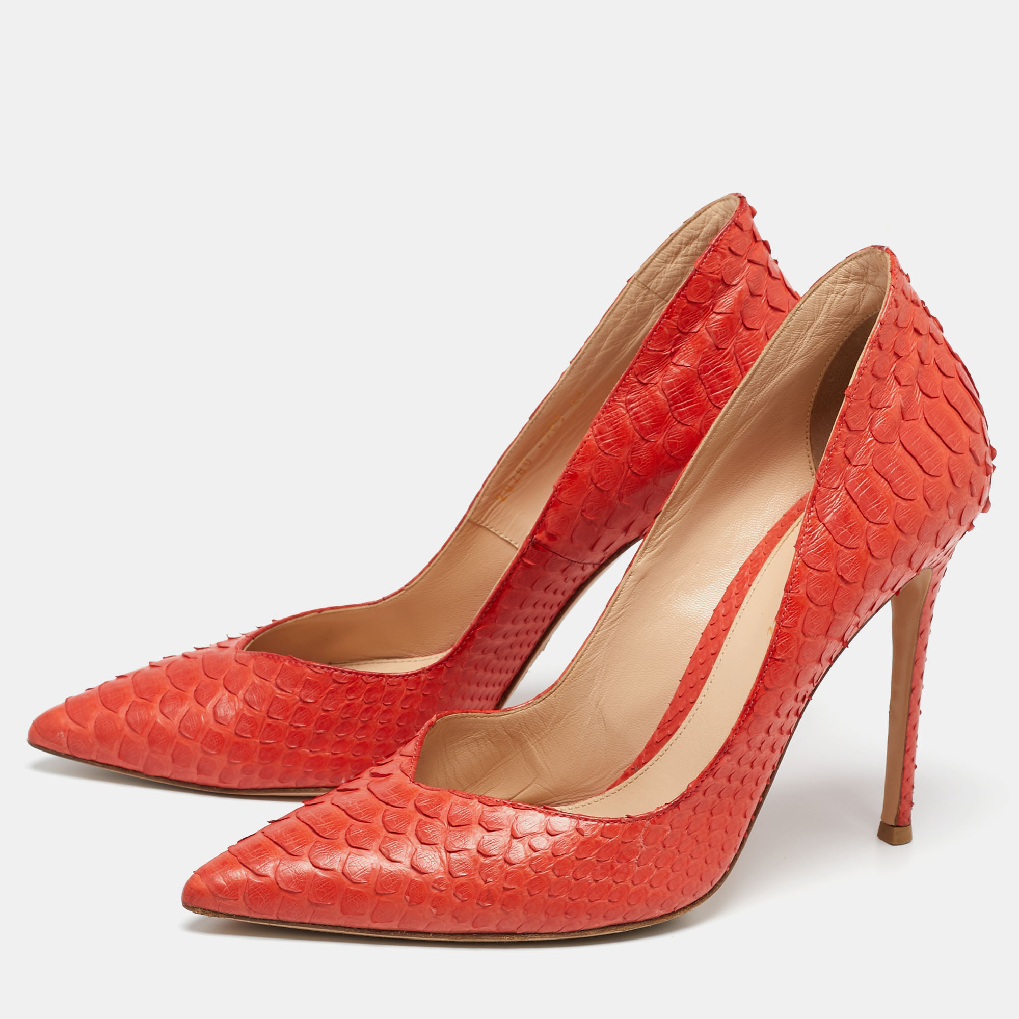 

Gianvito Rossi Orange Python Leather Pointed Toe Pumps Size
