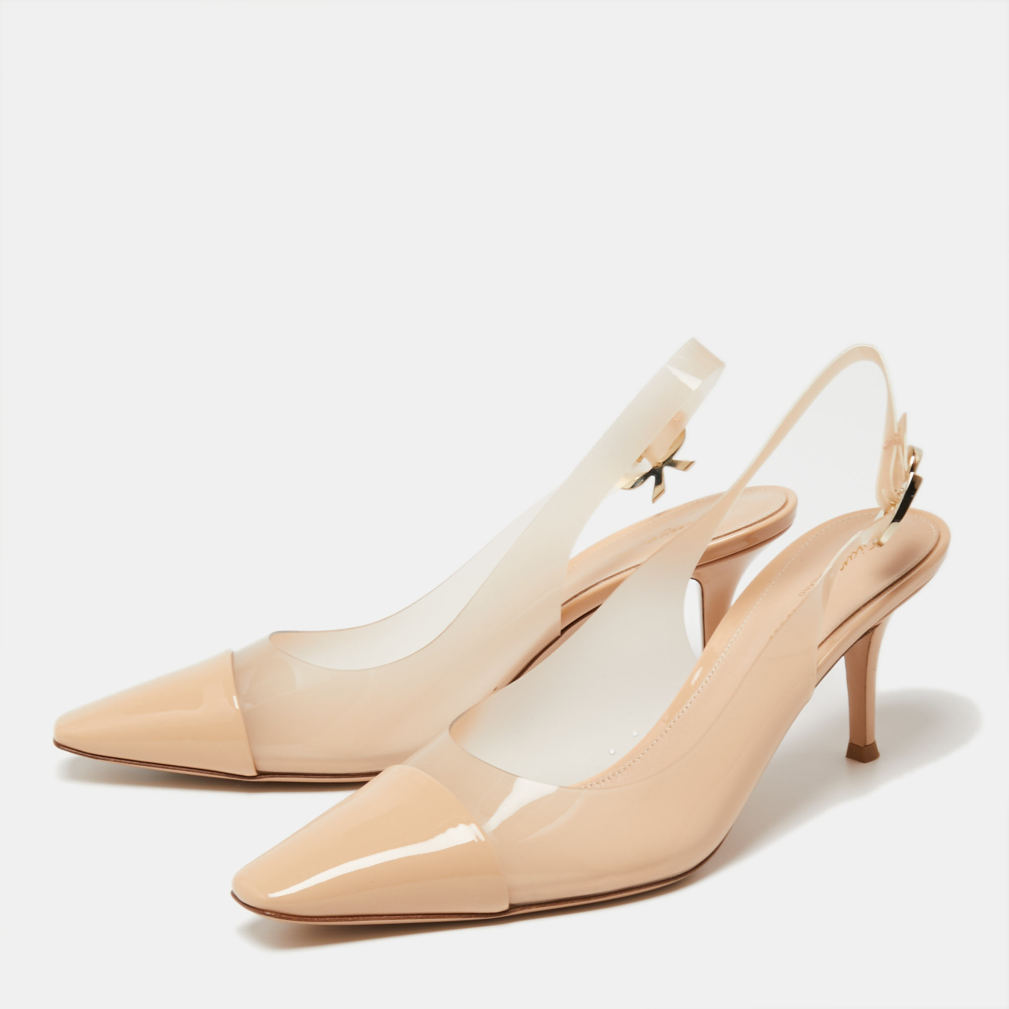 

Gianvito Rossi Beige Patent Leather and PVC Slingback Pumps Size