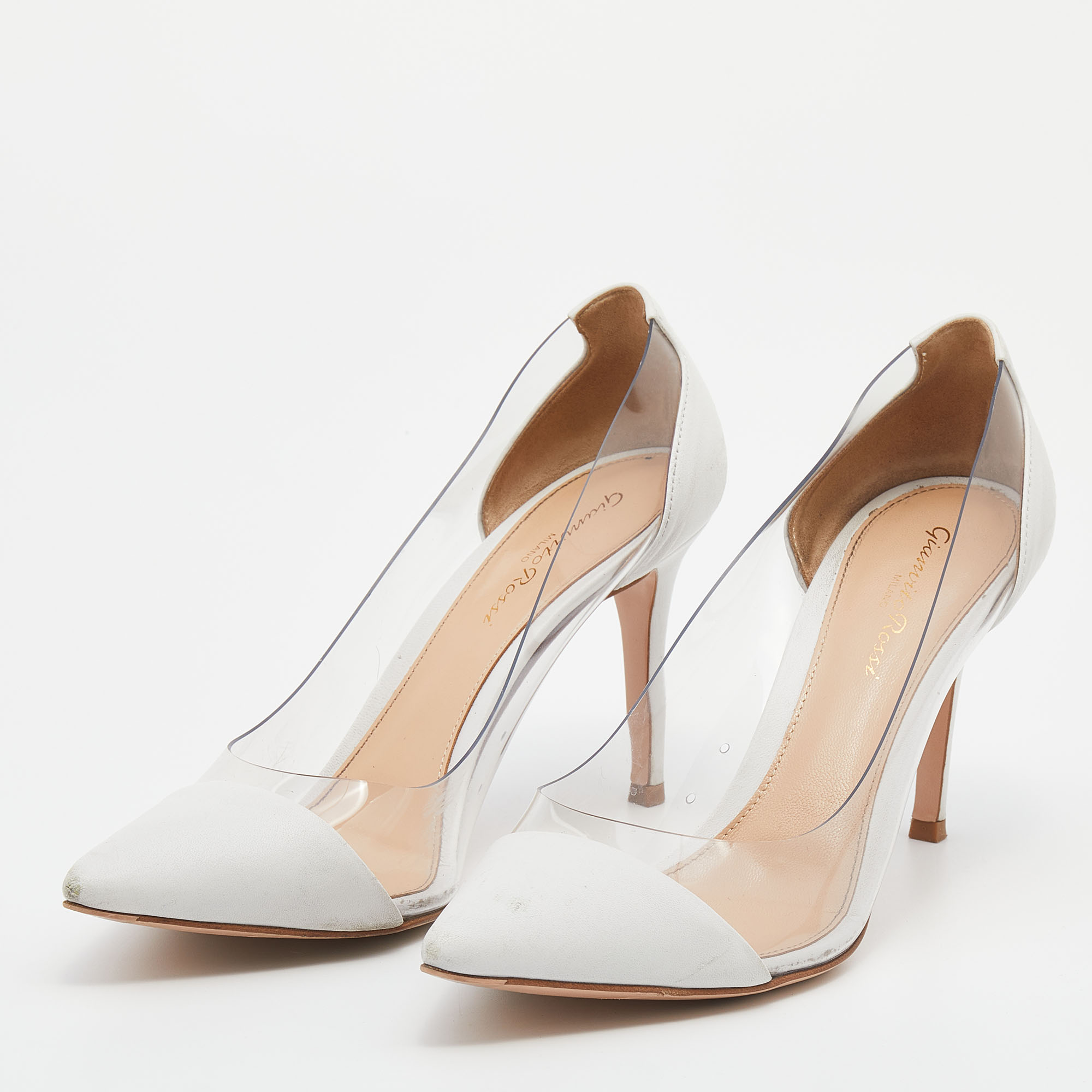 

Gianvito Rossi White Leather And PVC Plexi Pointed Toe Pumps Size