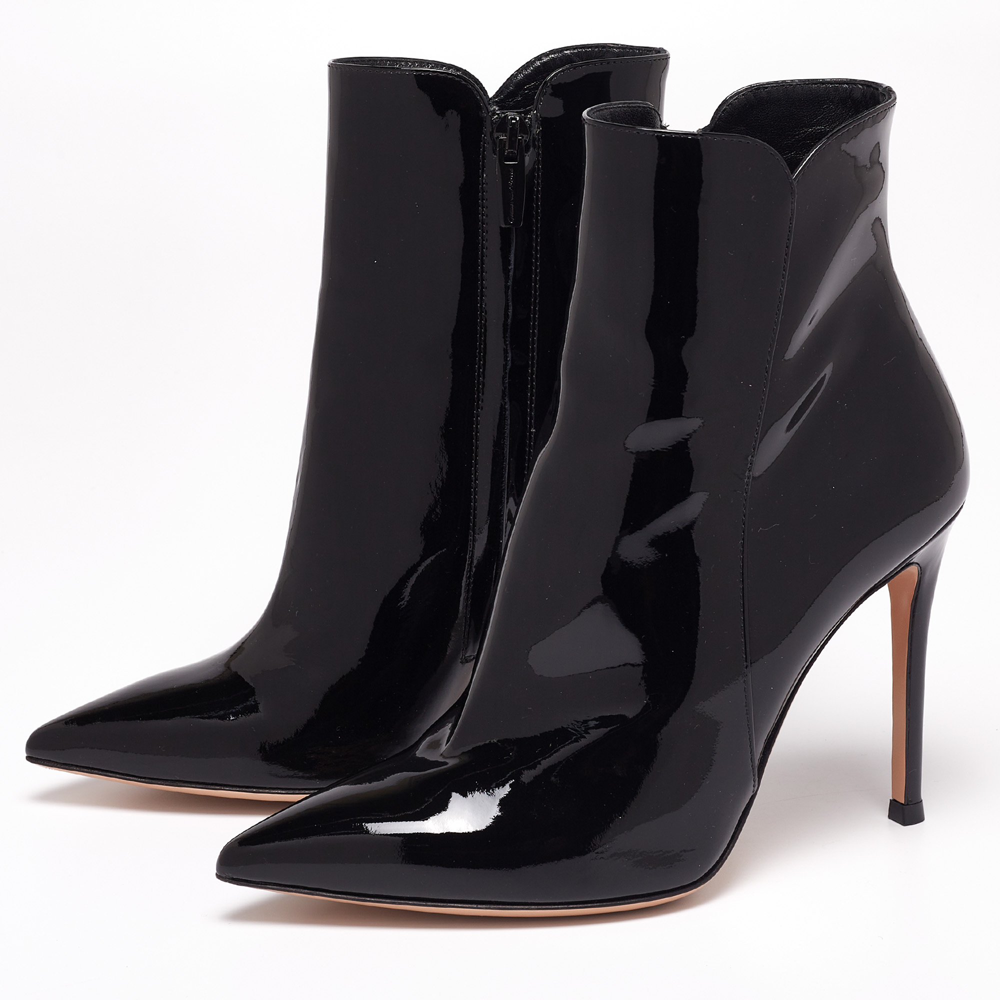 Gianvito Rossi Black Patent Leather Zipper Ankle Boots Size 36.5  - buy with discount
