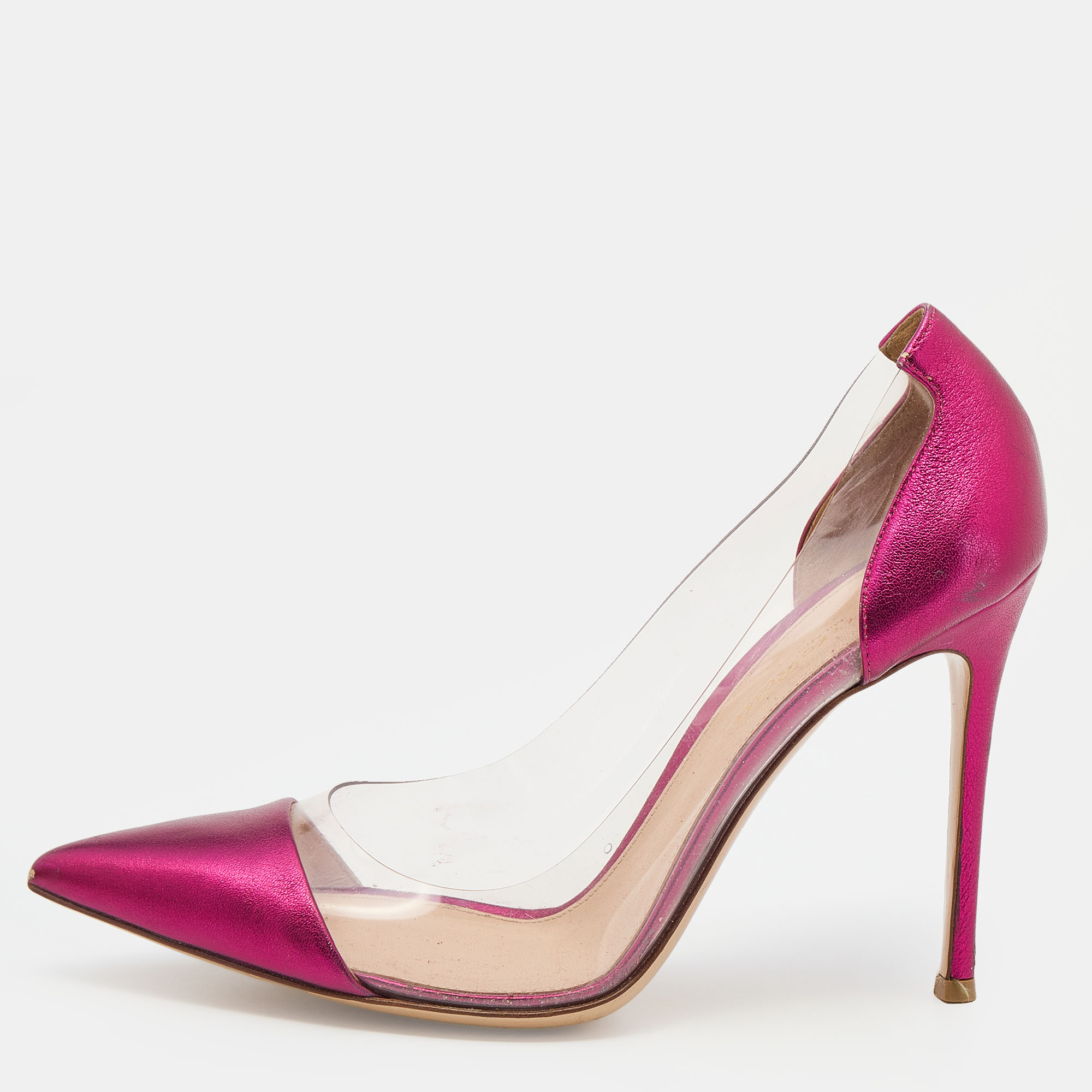 Click to view more detailed imagery on our partner's website Pre-owned Gianvito Rossi Metallic Pink Leather And Pvc Plexi Pointed Toe Pumps Size 39