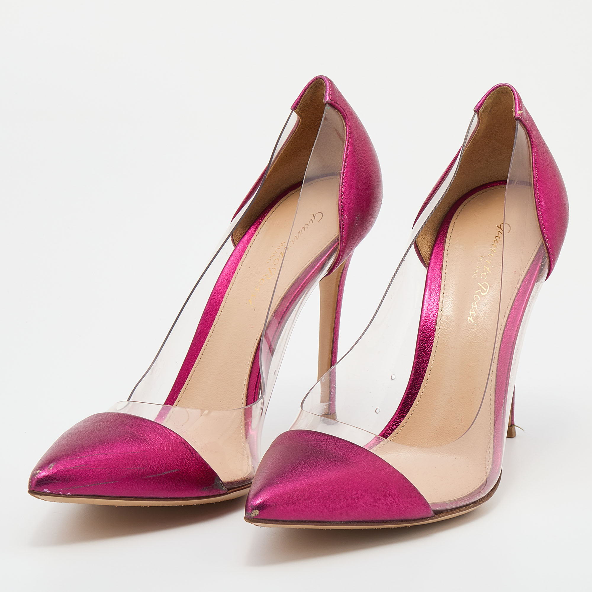 

Gianvito Rossi Metallic Pink Leather And PVC Plexi Pointed Toe Pumps Size