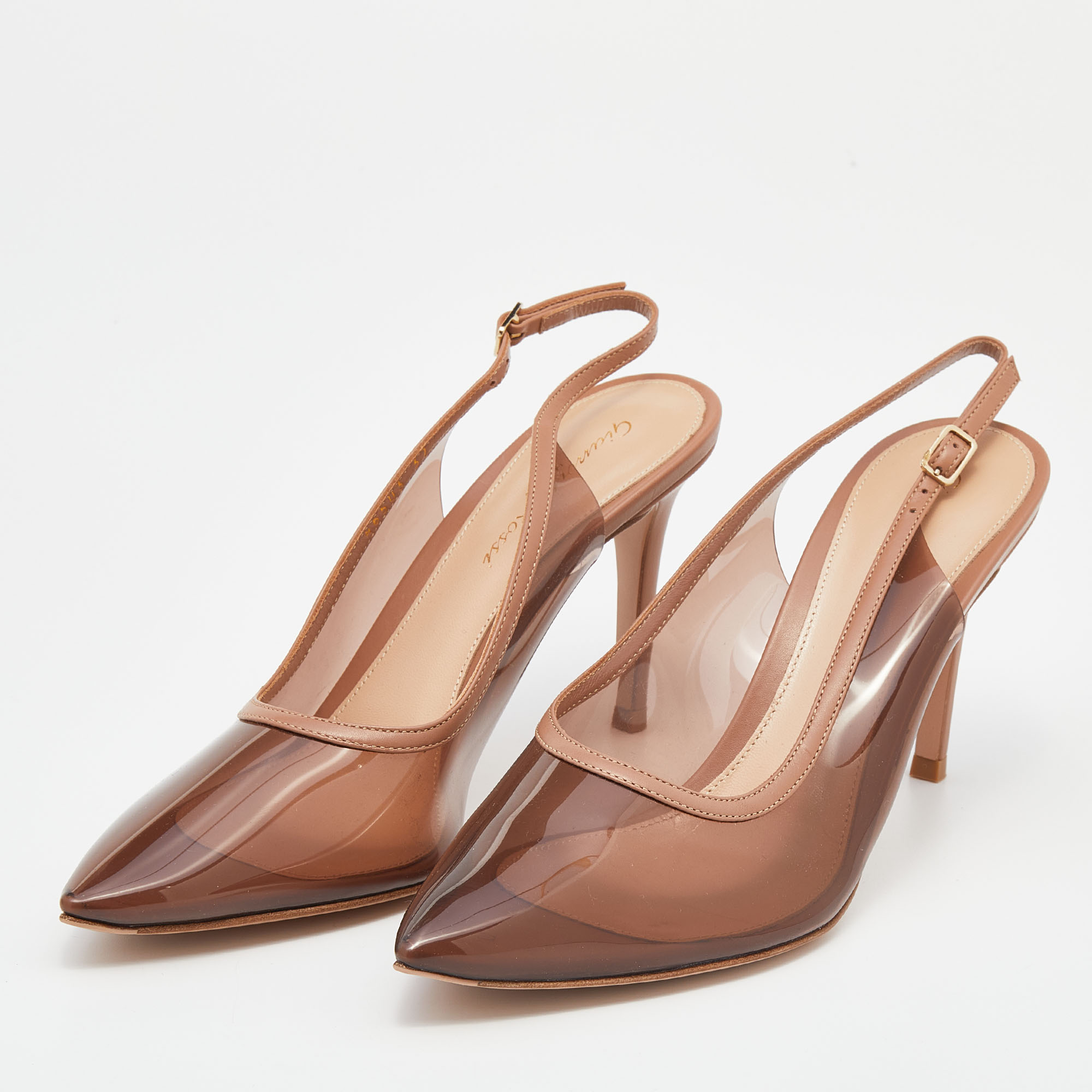 

Gianvito Rossi Beige Leather And PVC Pointed Toe Slingback Sandals Size