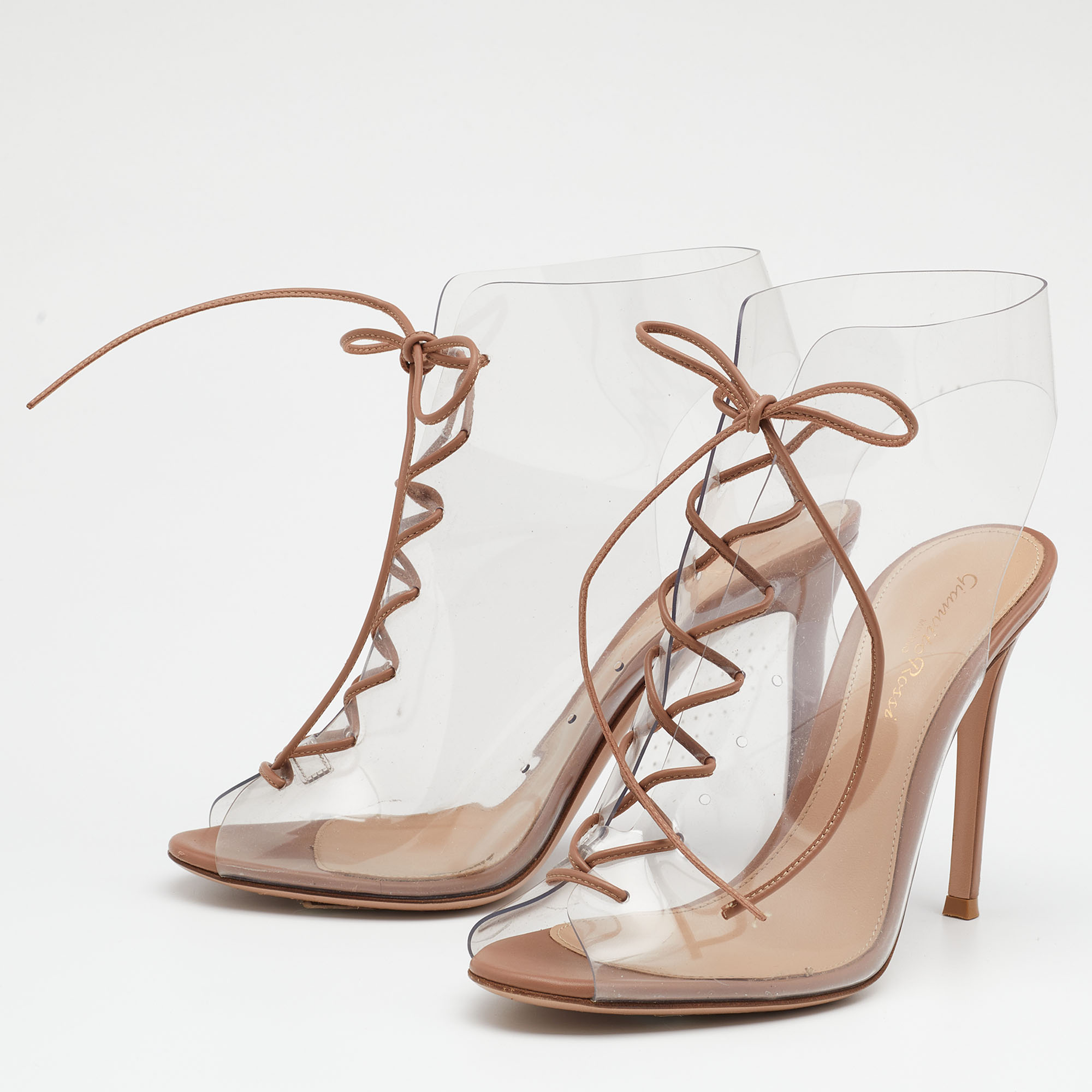 

Gianvito Rossi Beige PVC And Leather Helmut Lace Up Boots Size