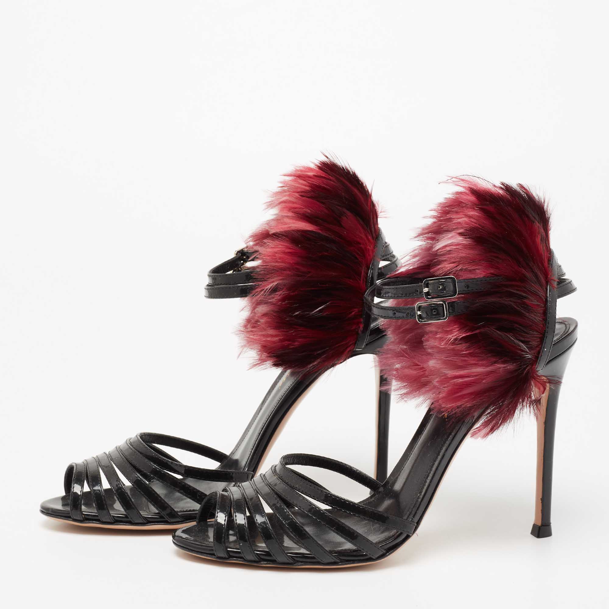 

Gianvito Rossi Black Patent Leather And Feather Strappy Sandals Size