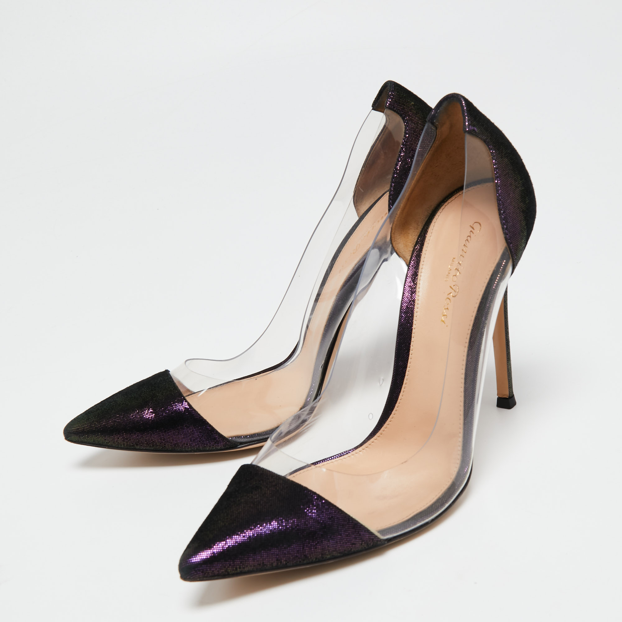 

Gianvito Rossi Two-Tone Laminated Suede and PVC Plexi Pumps Size, Purple