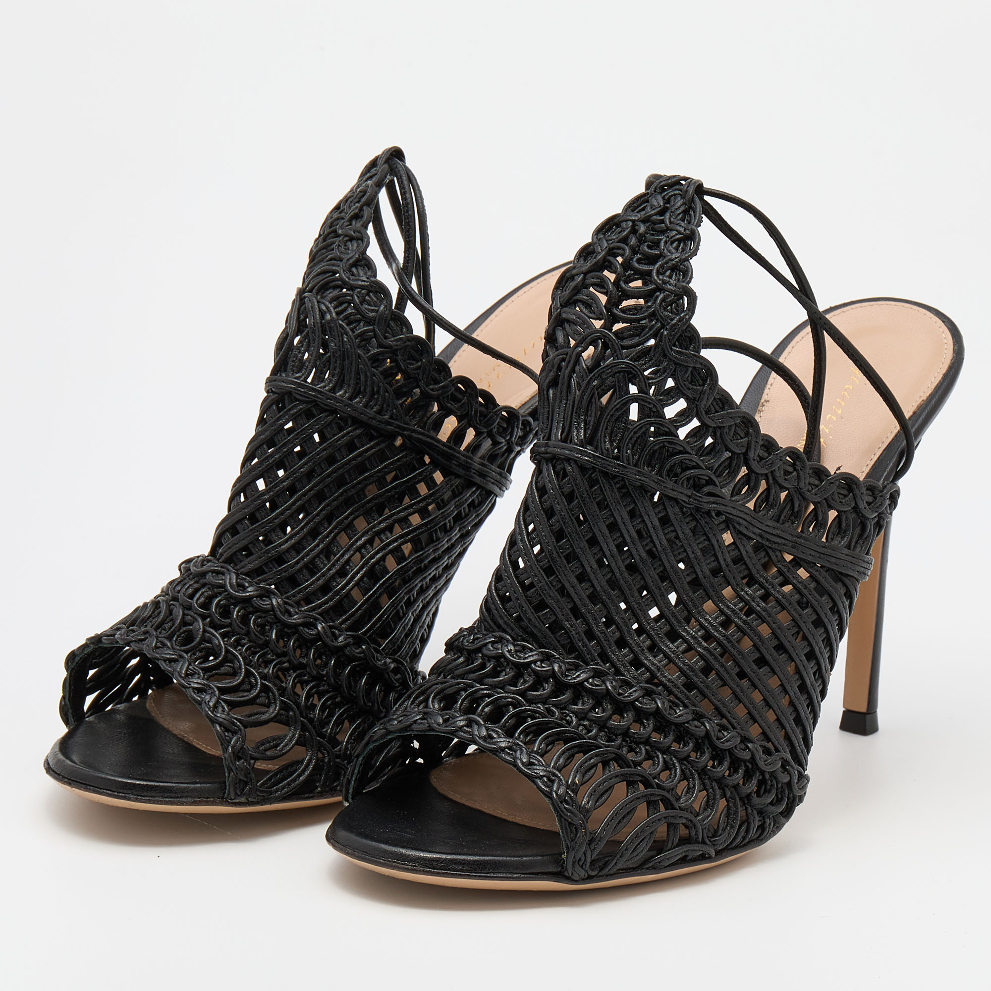 

Gianvito Rossi Black Woven Leather Ankle Tie Sandals Size