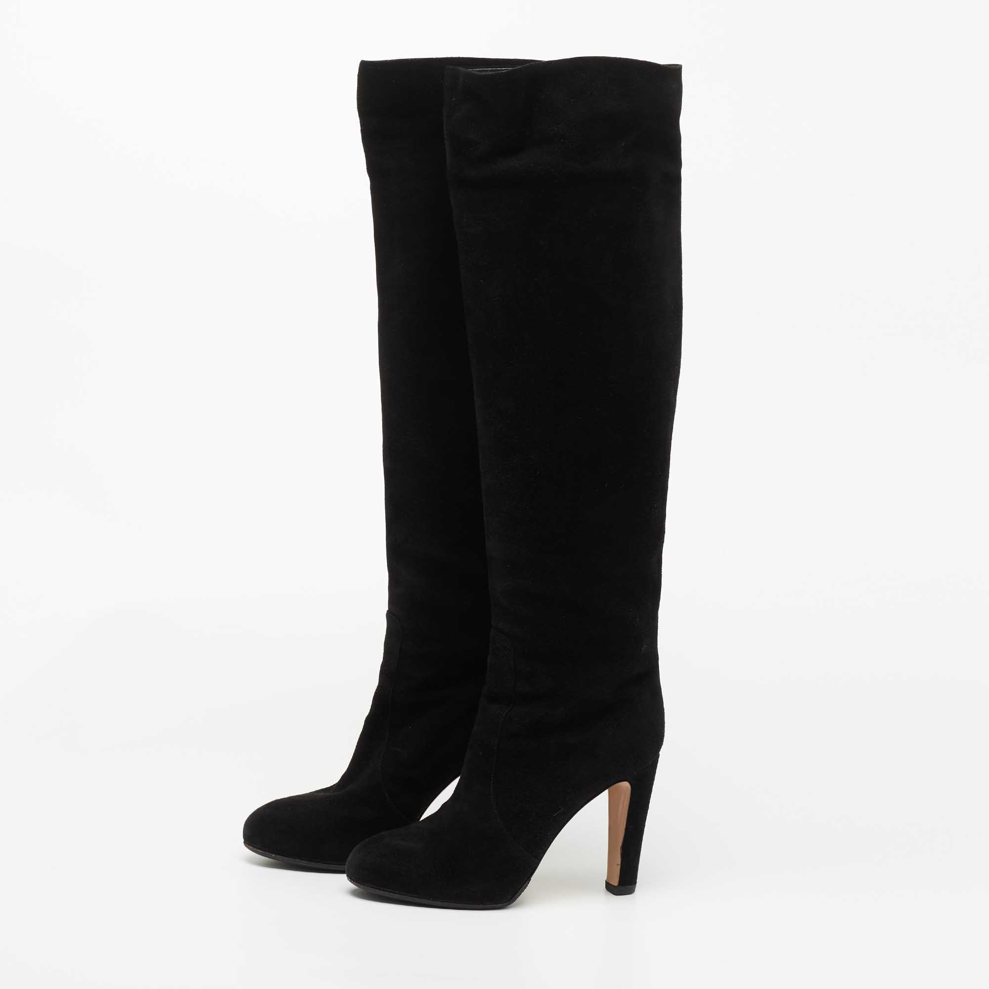 

Gianvito Rossi Black Suede Knee Length Boots Size