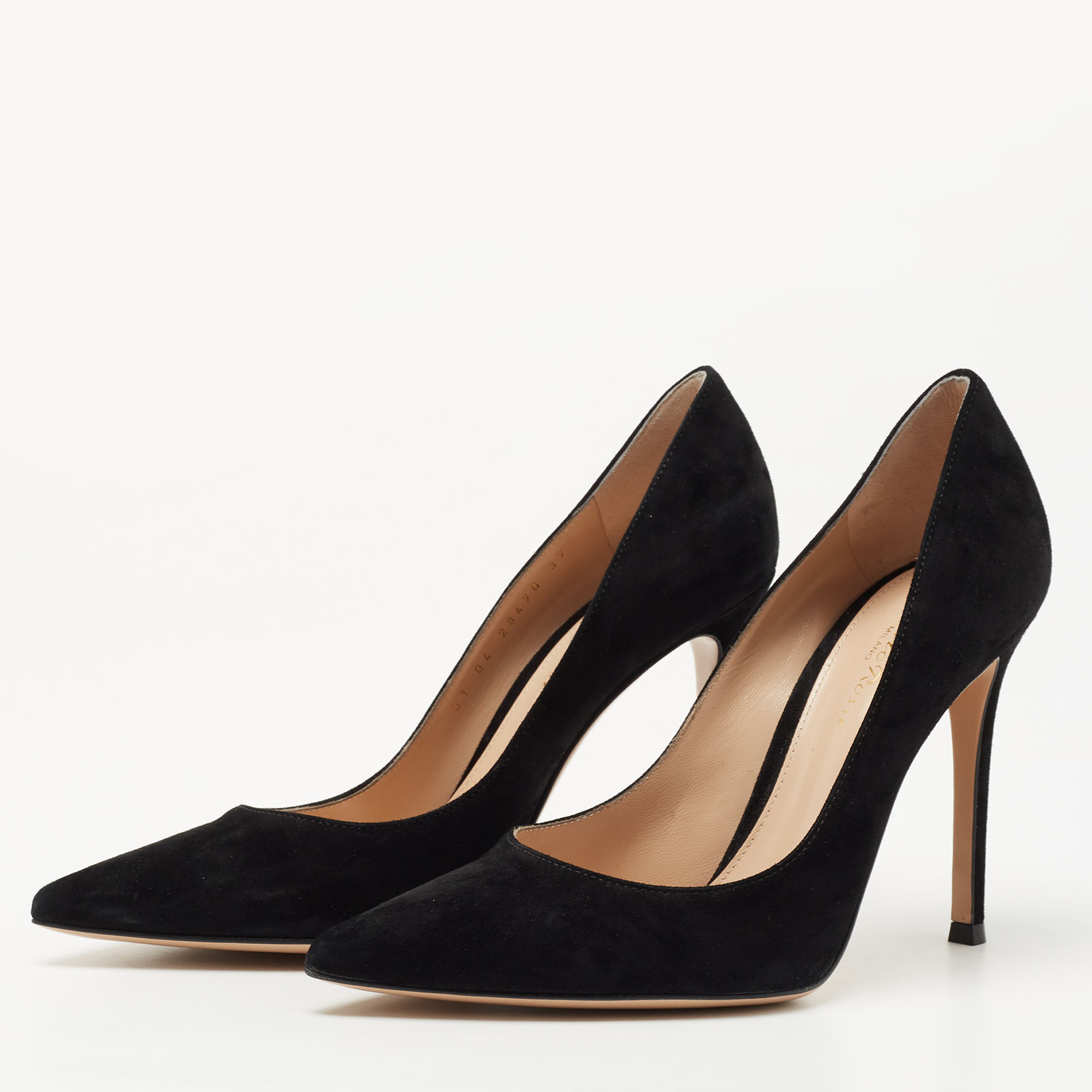 

Gianvito Rossi Black Suede Gianvito Pumps Size