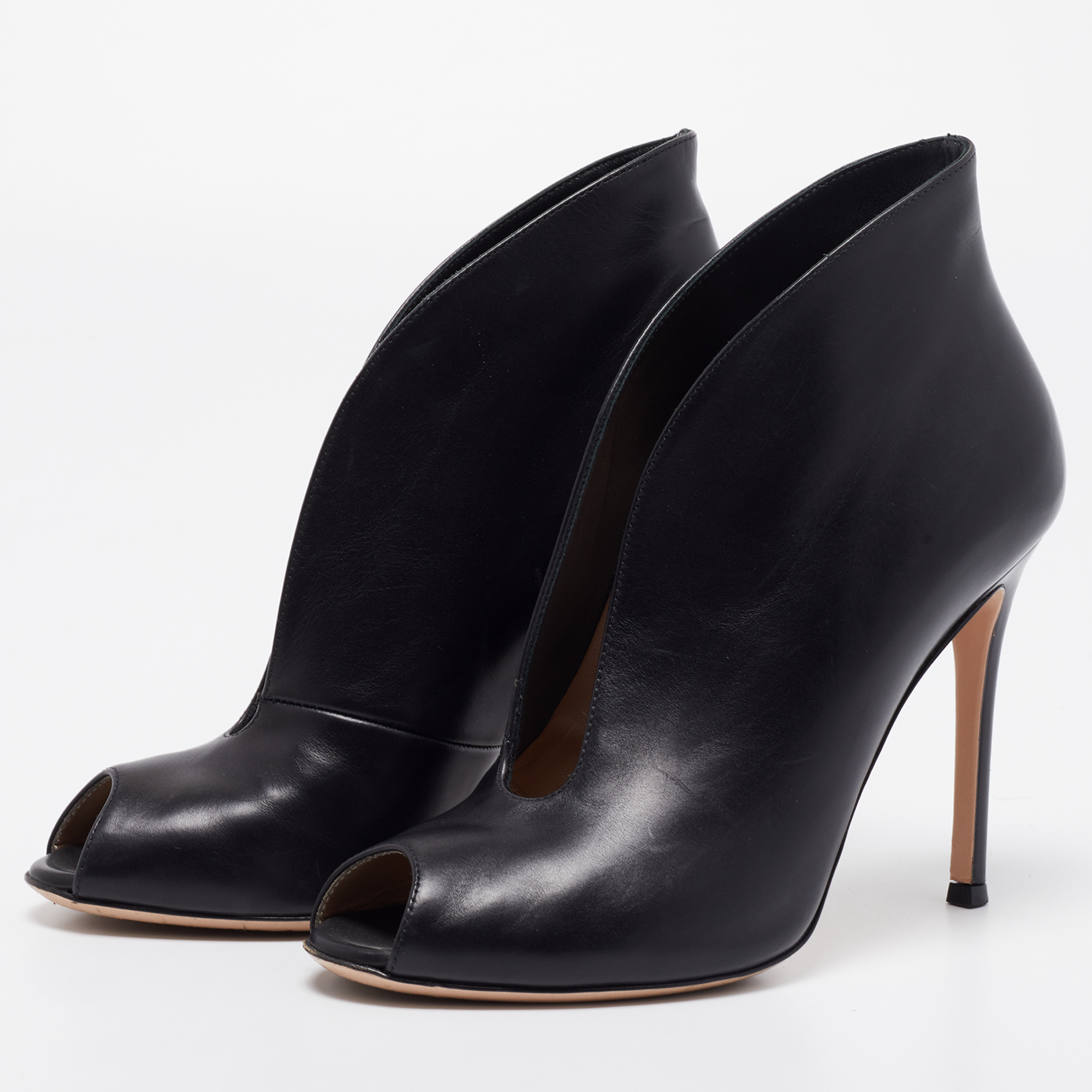 

Gianvito Rossi Black Leather Peep Toe Vamp Ankle Booties Size