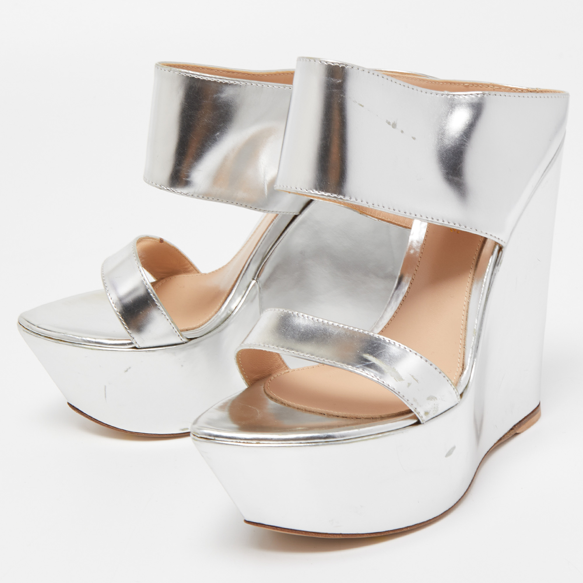 

Gianvito Rossi Silver Leather Wedge Platform Sandals Size