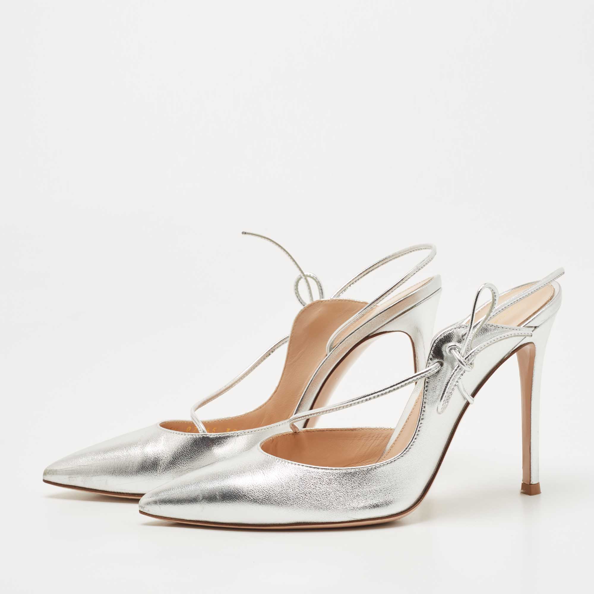 

Gianvito Rossi Silver Foil Leather Pointed Toe Slingback Pumps Size