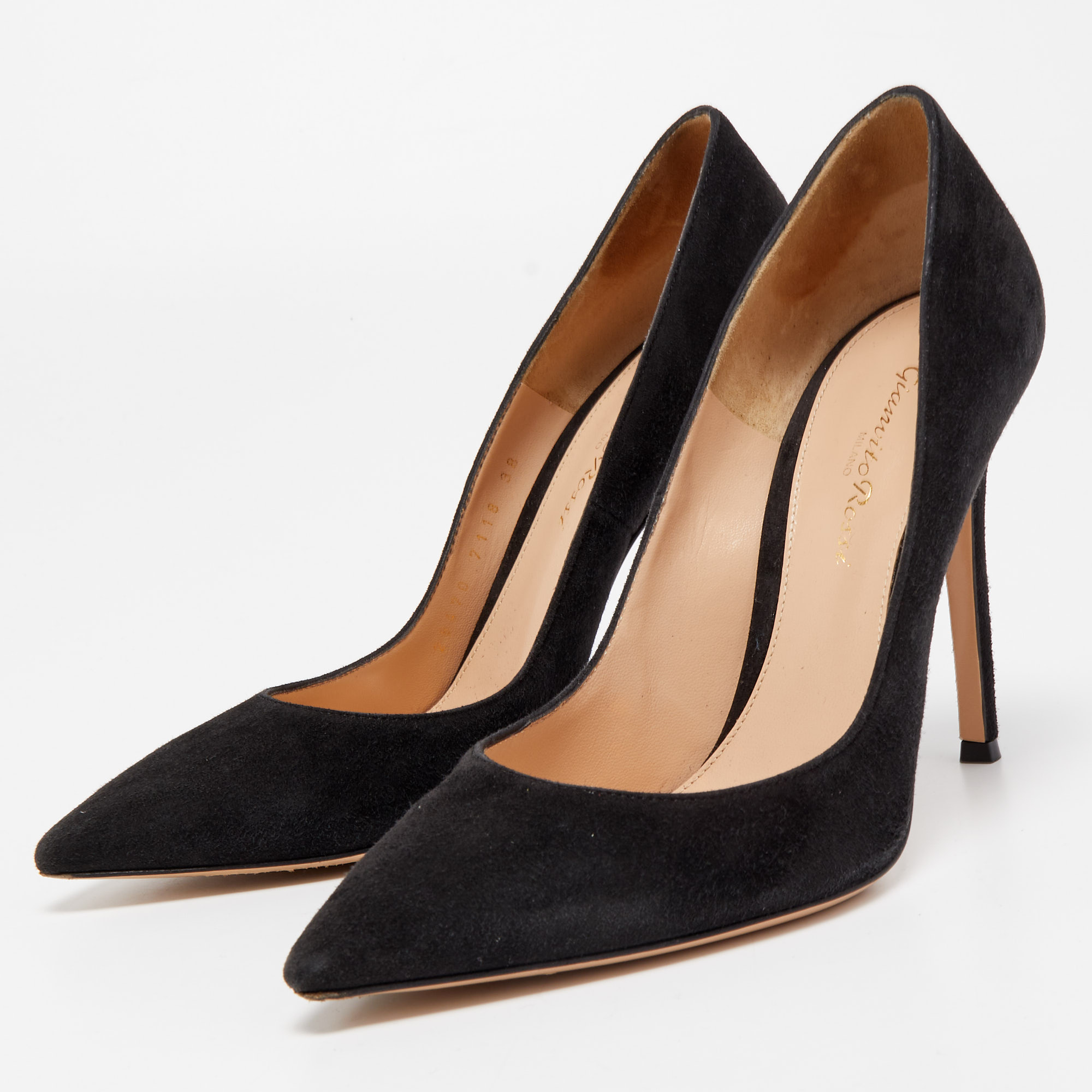 

Gianvito Rossi Black Suede Gianvito Pumps Size