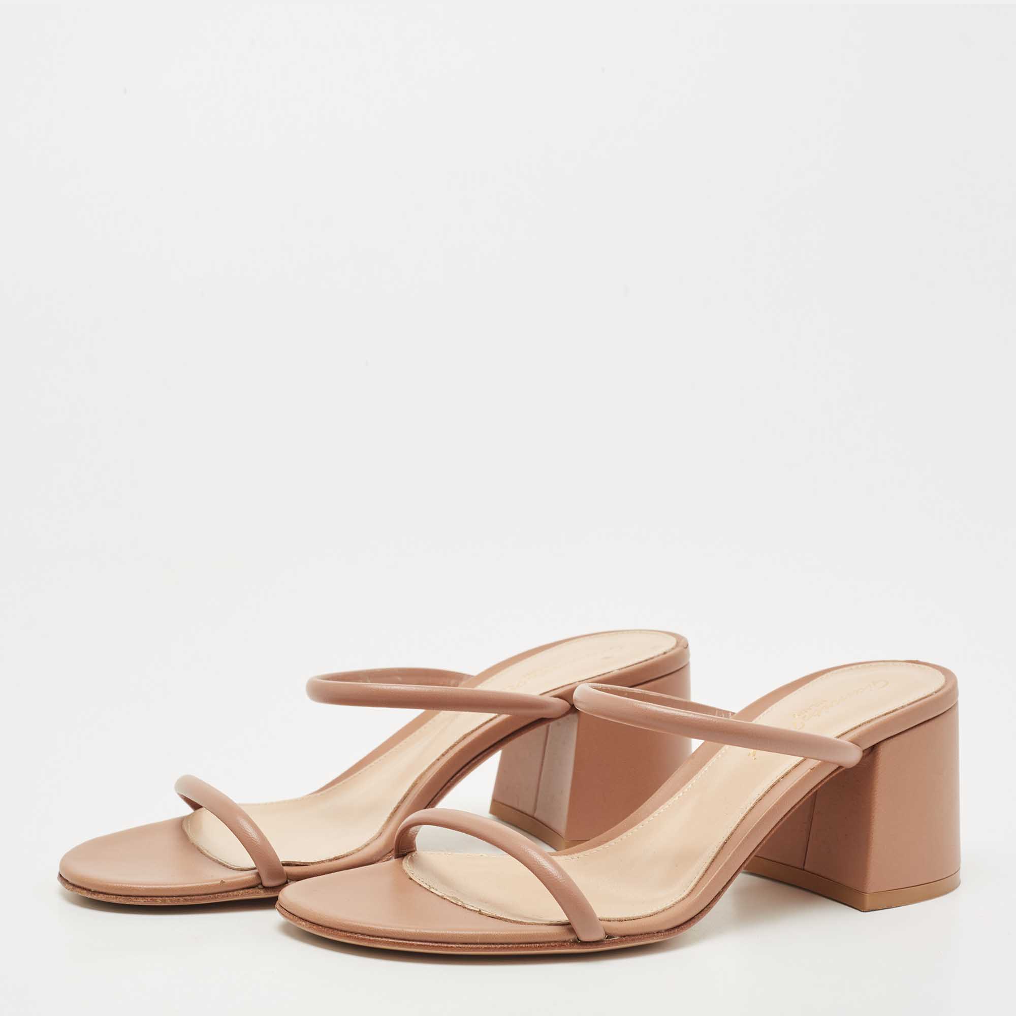 

Gianvito Rossi Beige Leather Block Heel Slide Sandals Size