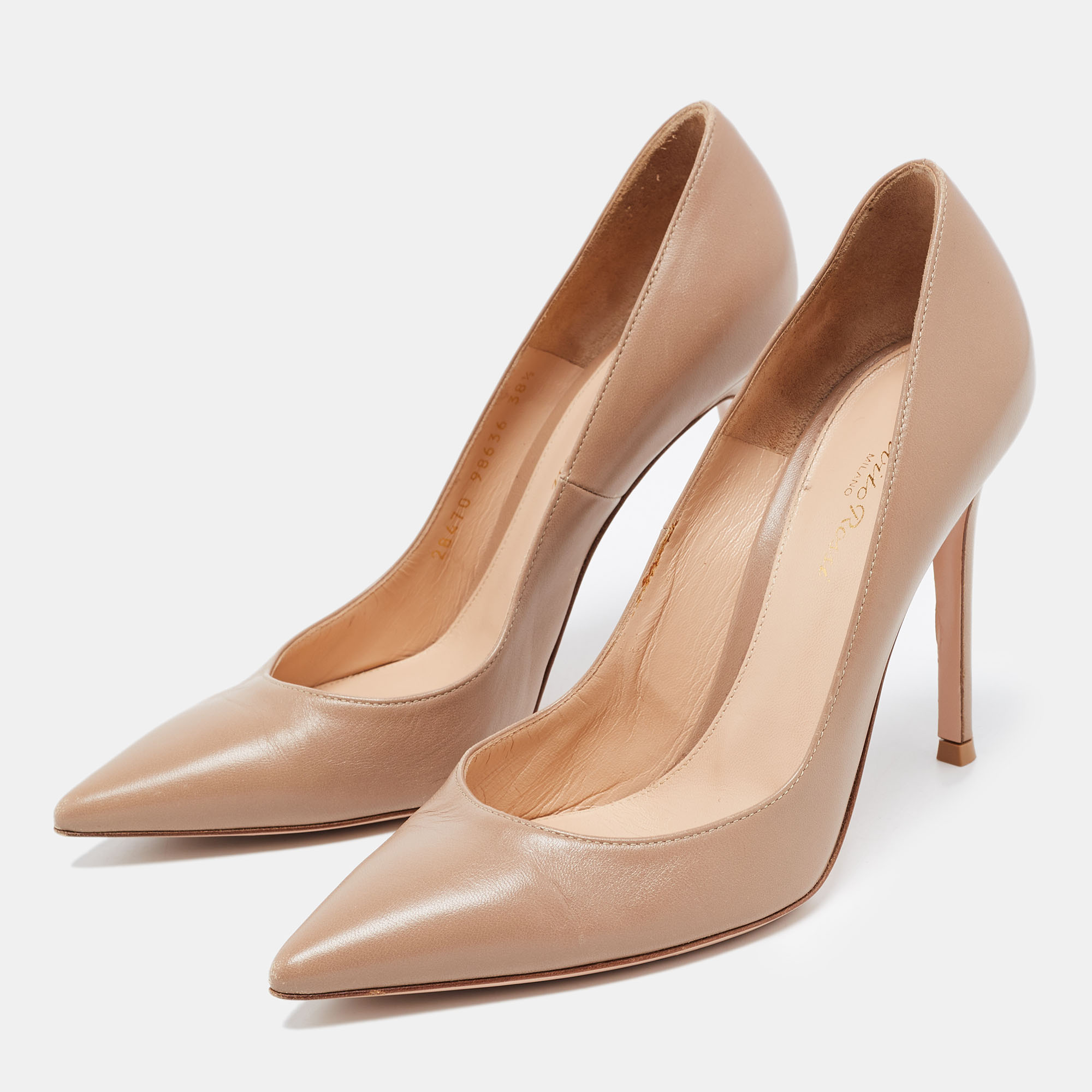 

Gianvito Rossi Brown Leather Gianvito Pumps Size