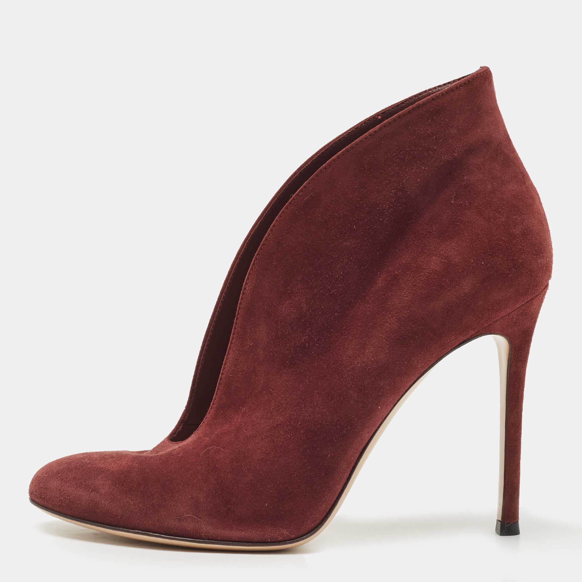 

Gianvito Rossi Burgundy Suede Vamp Ankle Length Boots Size