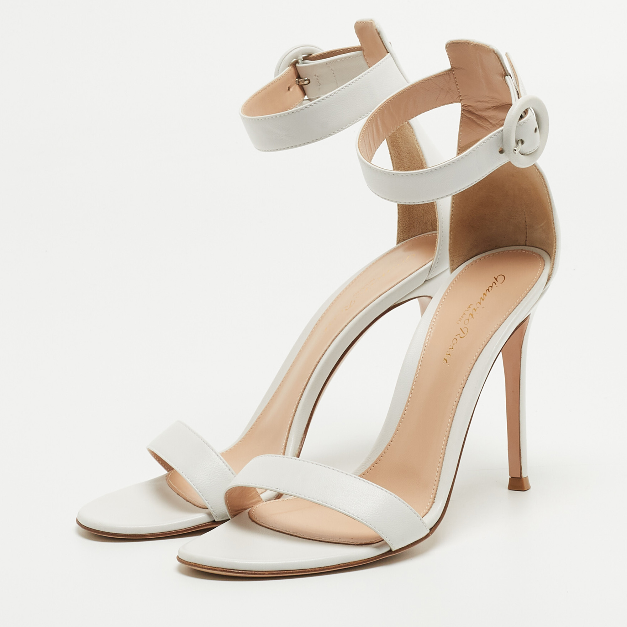 

Gianvito Rossi White Leather Portofino Ankle Strap Sandals Size