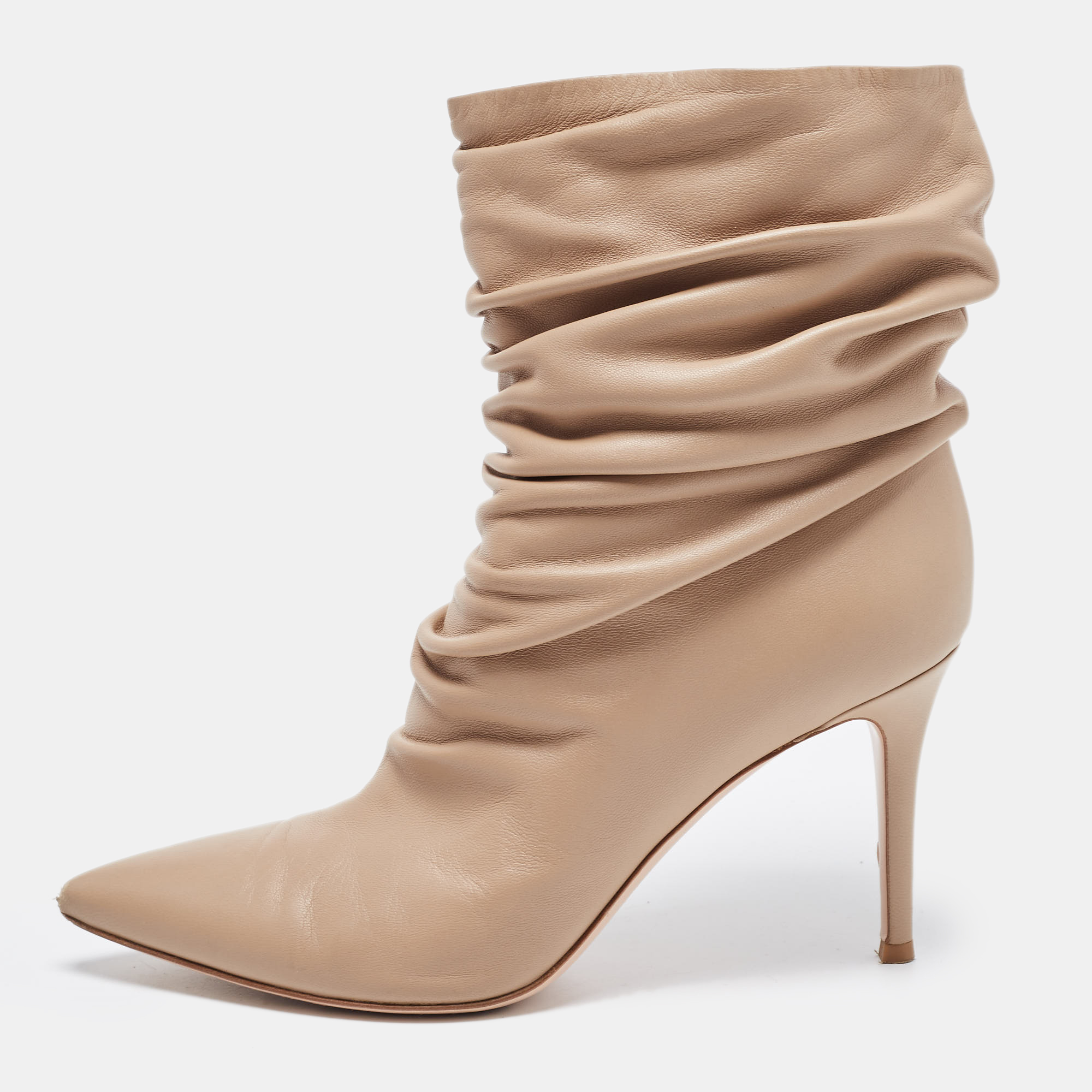 Pre-owned Gianvito Rossi Beige Leather Ruched Ankle Boots Size 39