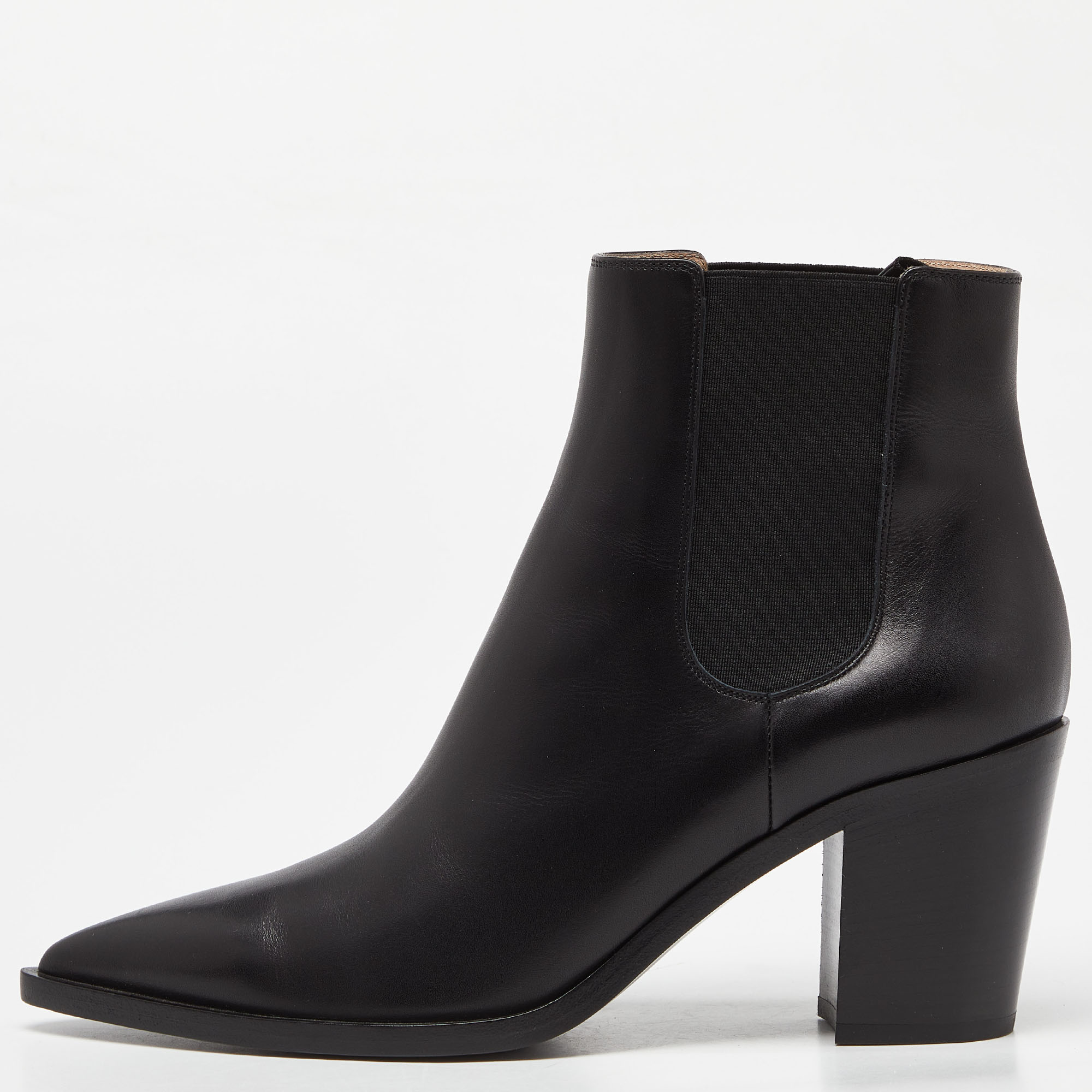 

Gianvito Rossi Black Leather Ankle Boots Size