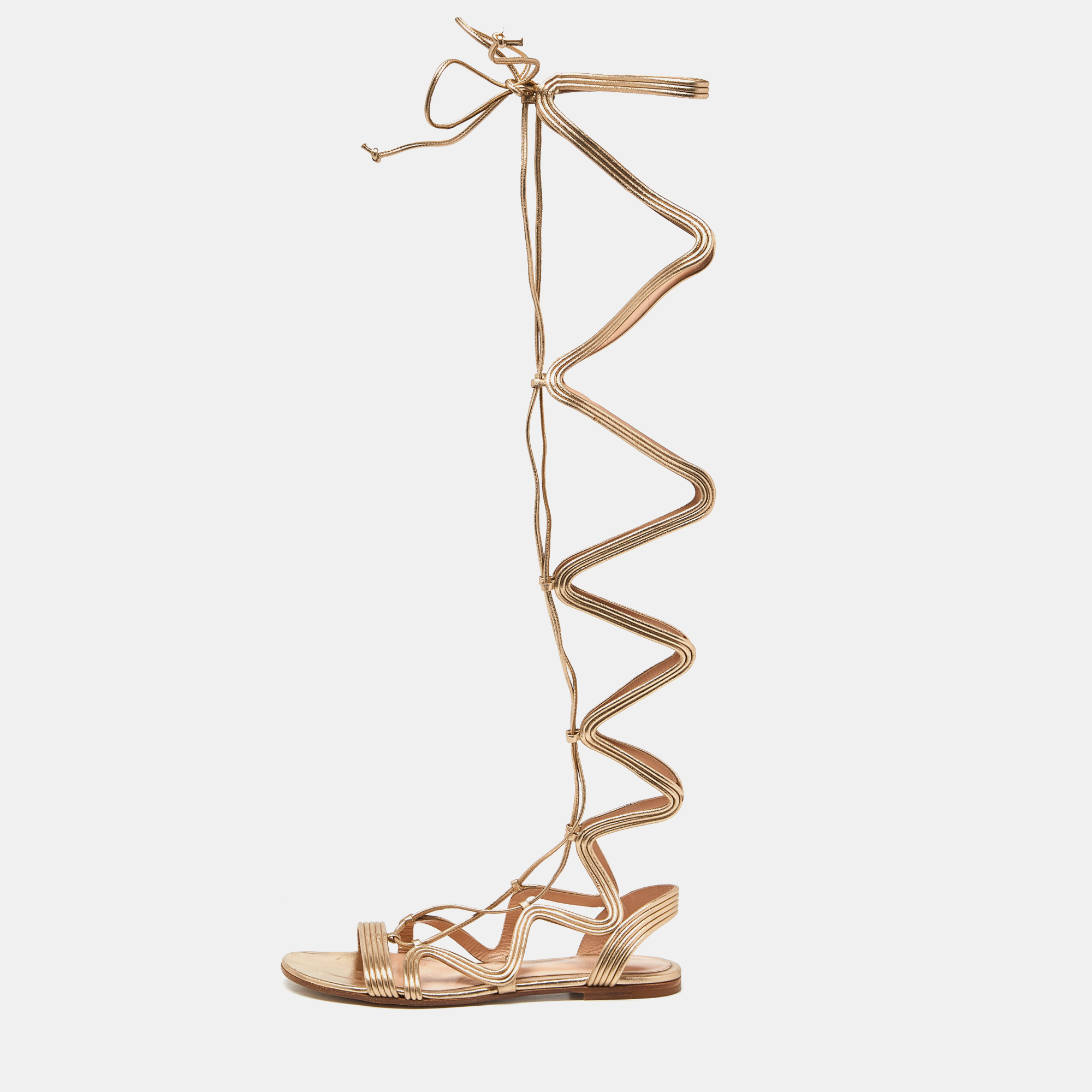 

Gianvito Rossi Gold Foil Leather Gladiator Flat Sandals Size