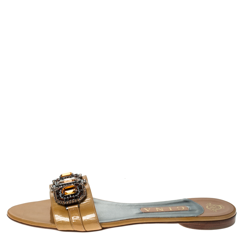 

Gina Yellow Patent Leather Crystal Embellished Slip On Flat Sandals Size