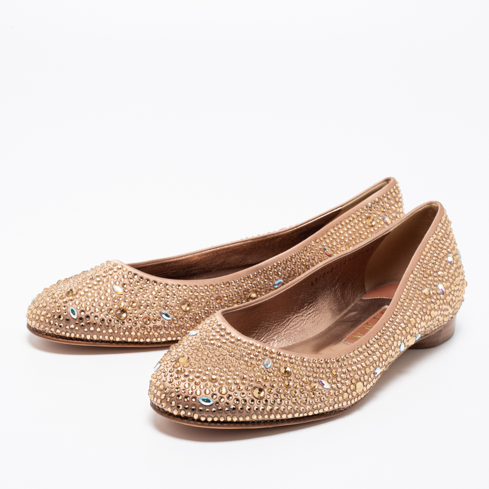 

Gina Rose Gold Crystal Embellished Satin Ballet Flats Size
