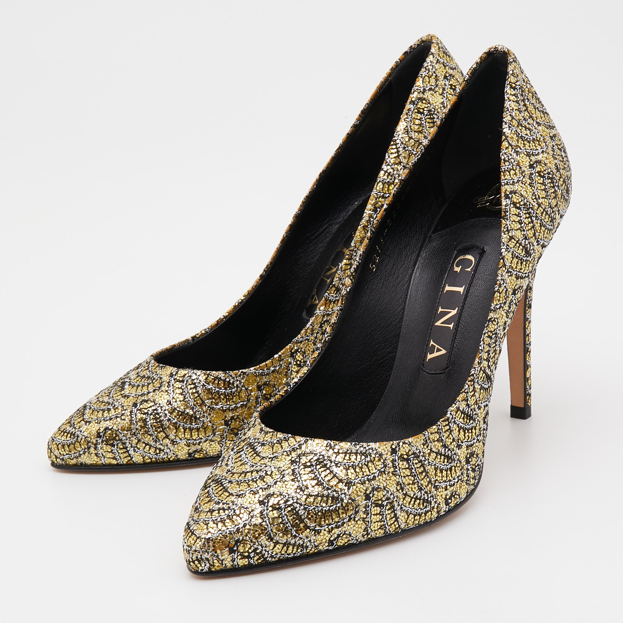 

Gina Gold Glitter Pointed Toe Pumps Size