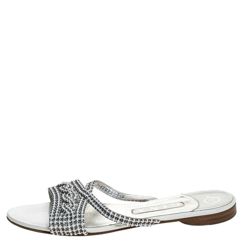 

Gina White Crystal Embellished Leather Flat Slides Size