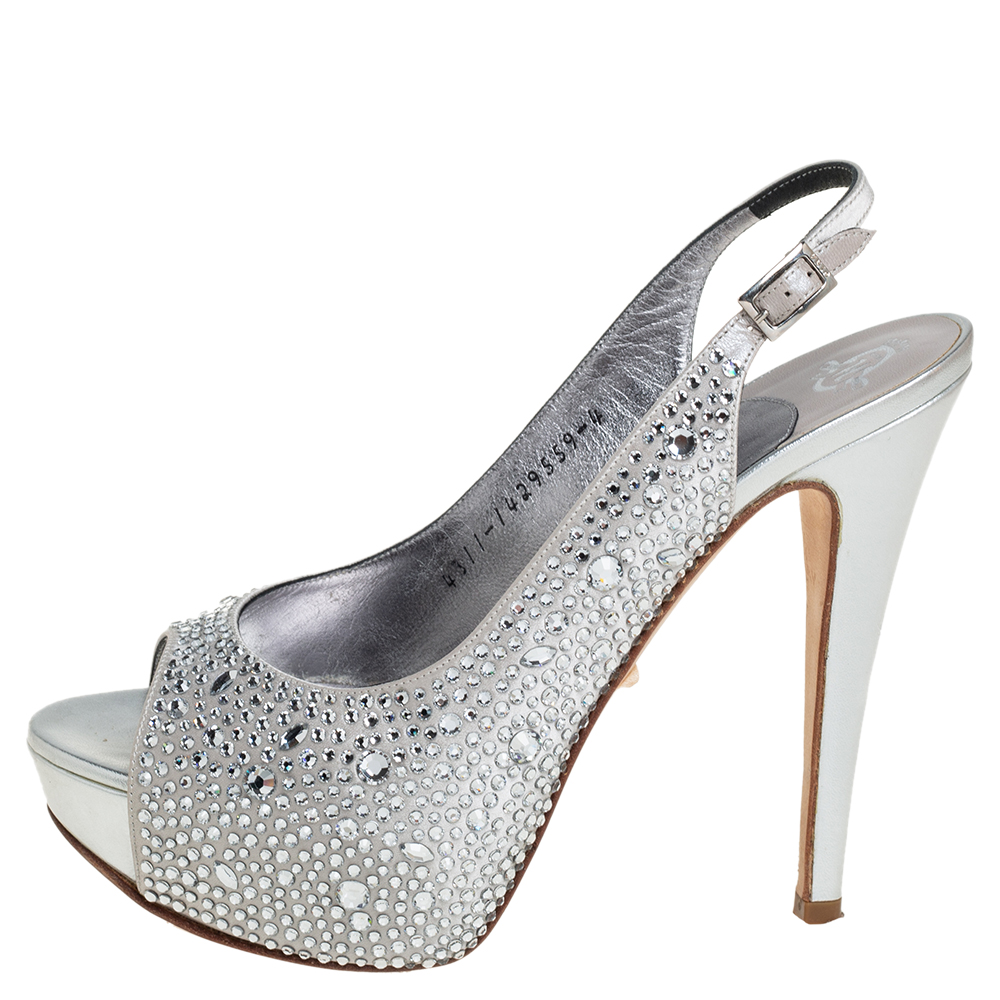 

Gina Grey Satin Crystal Embellished Slingback Platform Sandals Size, Silver