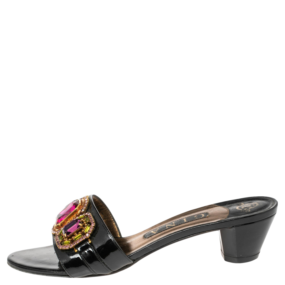

Gina Black Patent Leather Crystal Embellished Slides Sandals Size