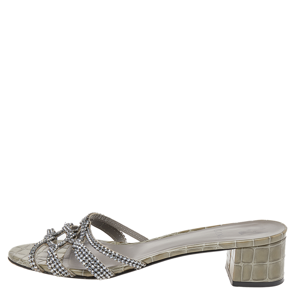 

Gina Green Croc Embossed Patent Leather Crystal Embellished Block Heel Slide Sandals Size