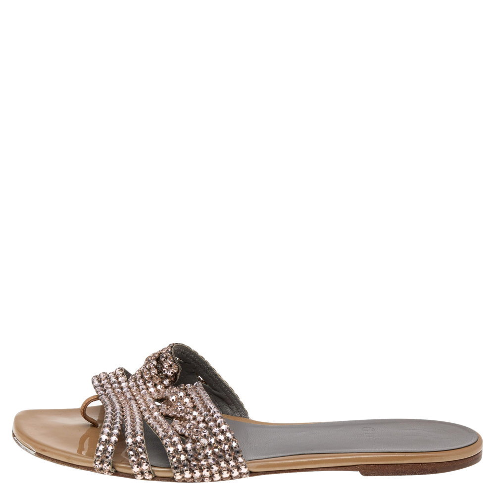 

Gina Beige Patent Leather Crystal Embellished Slide Sandals Size