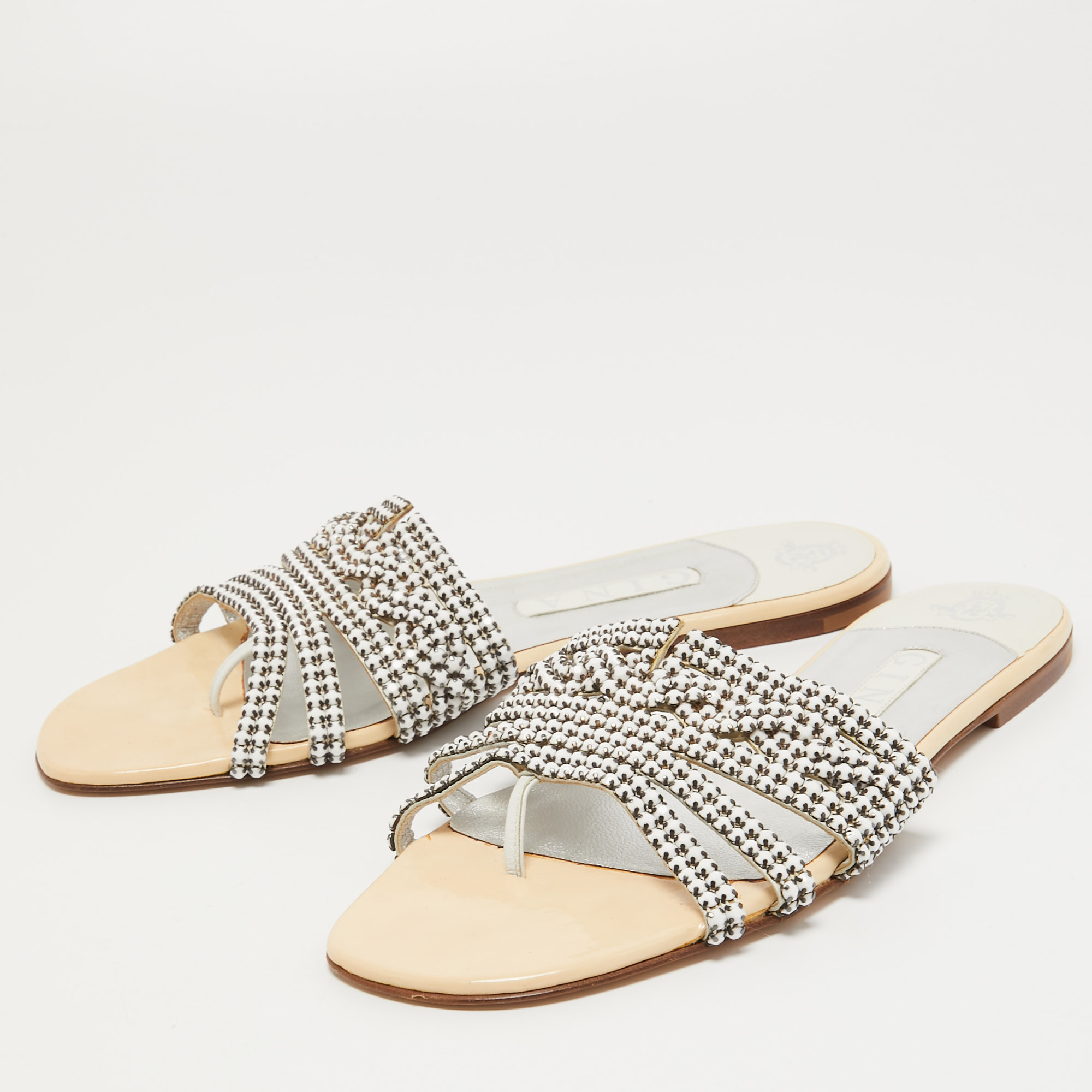 

Gina Cream Leather Crystal Embellished Flat Slides Size
